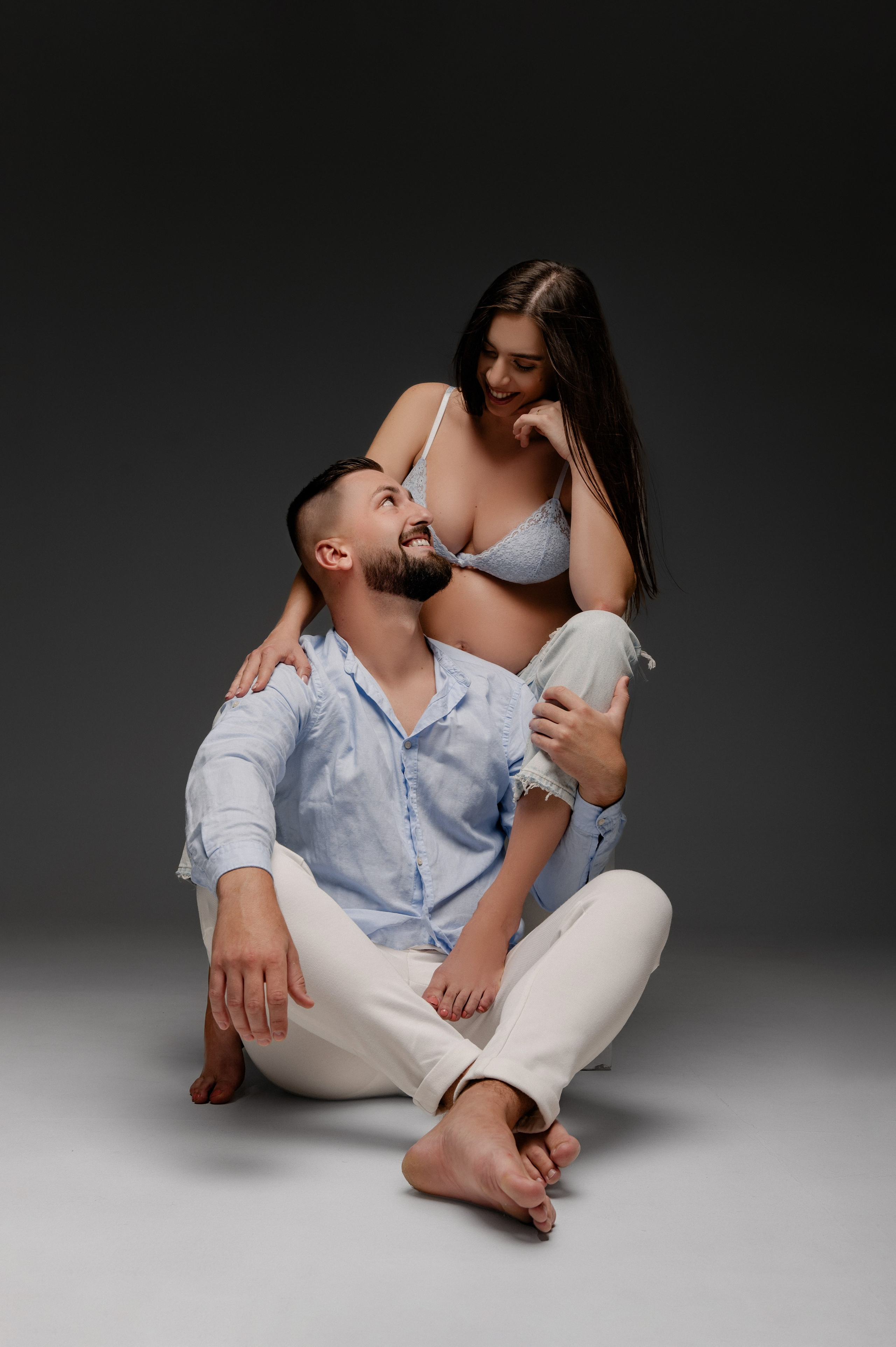 Sandra & Andrej. Krása tehotenstva v objektíve — Maria Milosovic, tehotenská fotografka