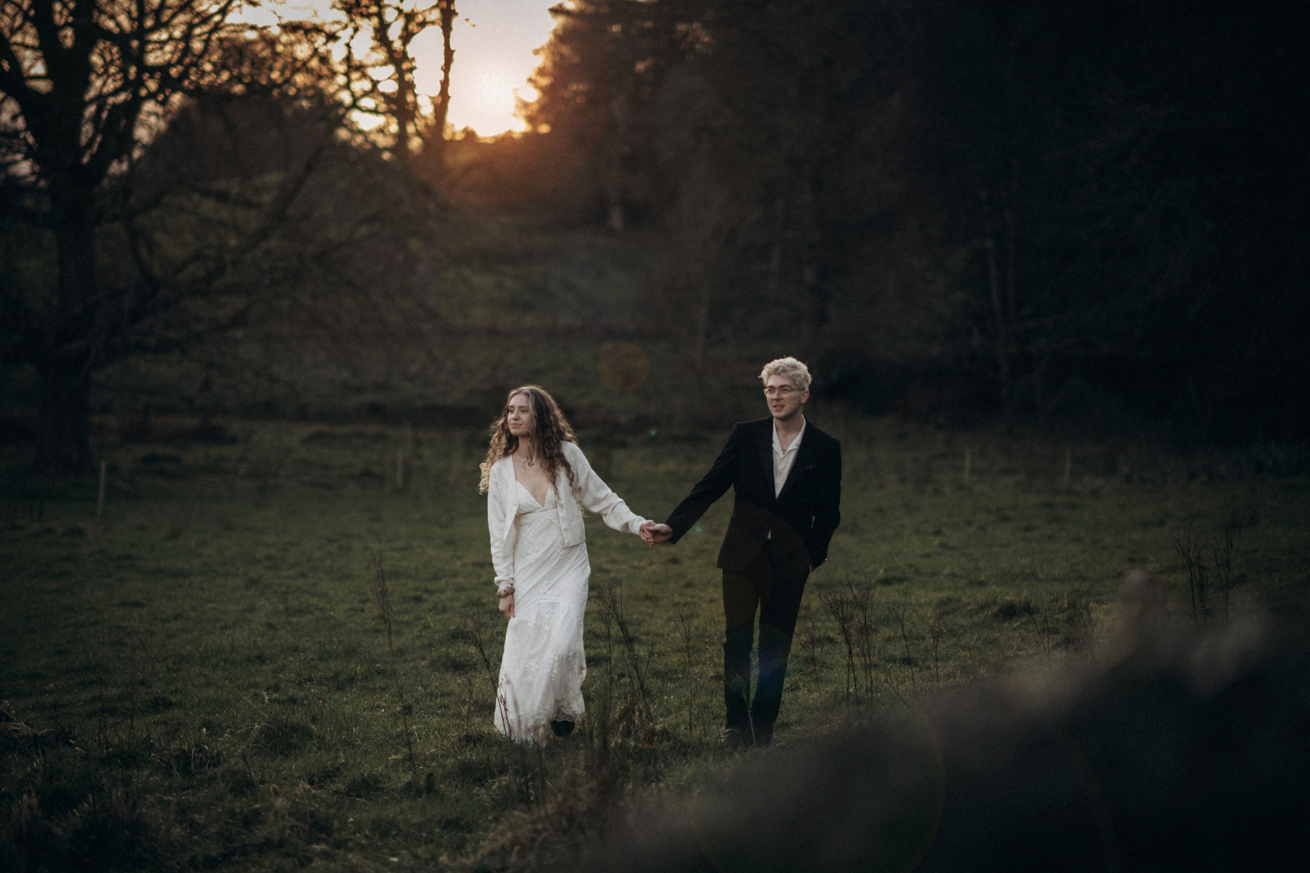 couple engagement golden hour 