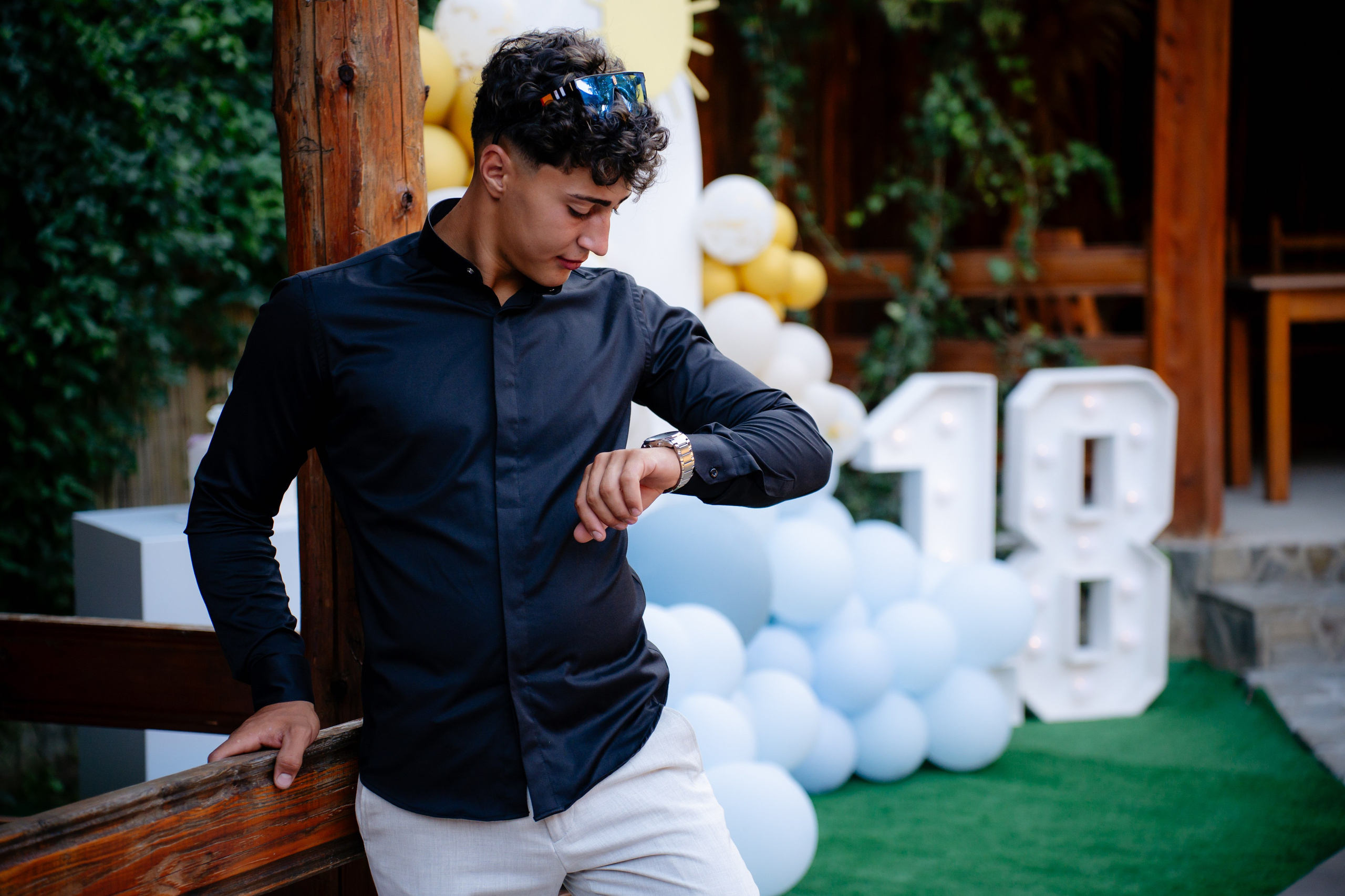 18 ANI - UN NOU ÎNCEPUT