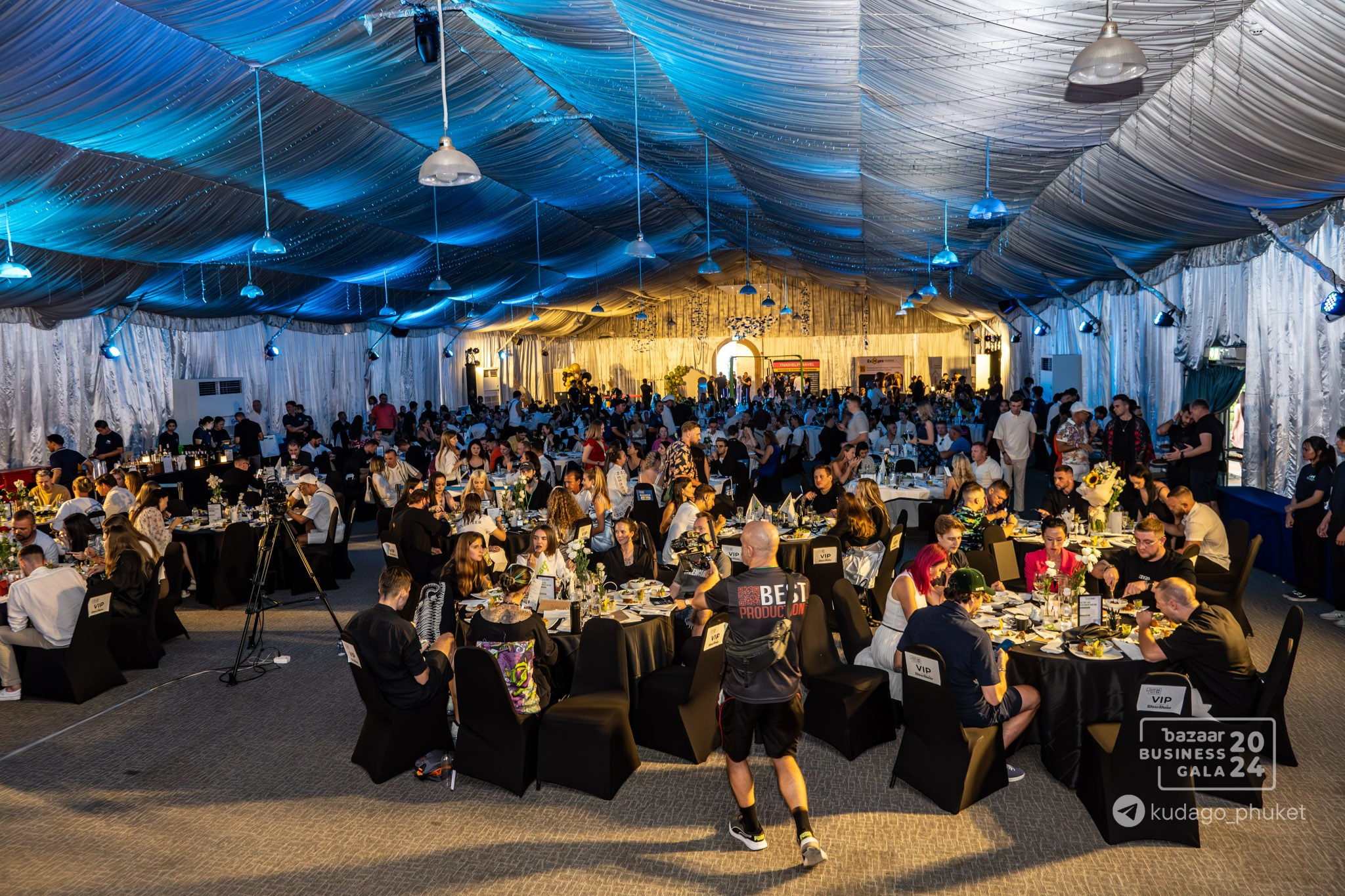 Bazaar Business Gala (Часть 1) | Фоторепортаж | Афиша | DAVAYSXODIM.com PHUKET. АФИША|ФОТОРЕПОРТАЖИ|ИВЕНТЫ|ПХУКЕТ