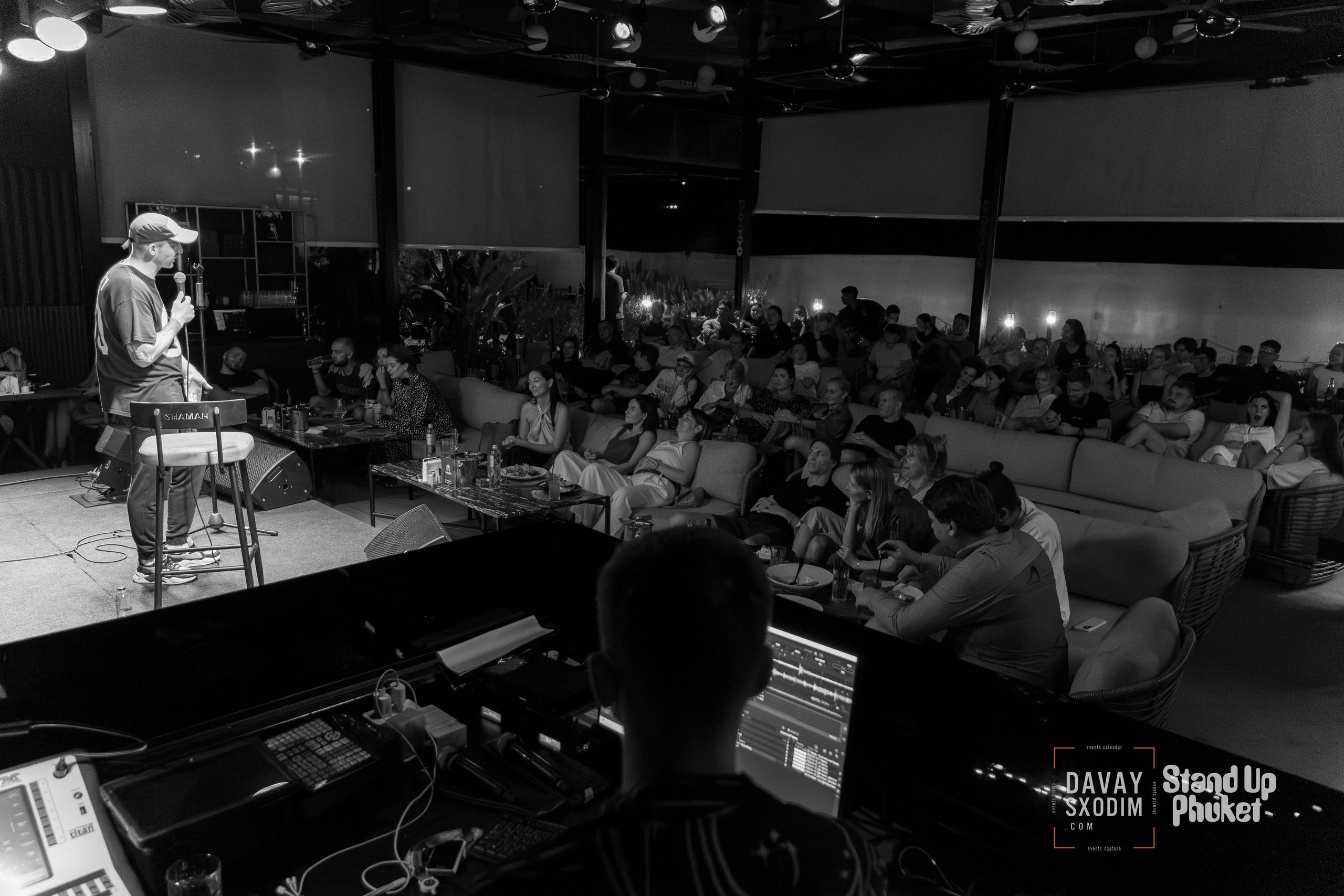 Standup Влада Лапина | Фоторепортаж | Афиша | DAVAYSXODIM.com PHUKET. АФИША|ФОТОРЕПОРТАЖИ|ИВЕНТЫ|ПХУКЕТ
