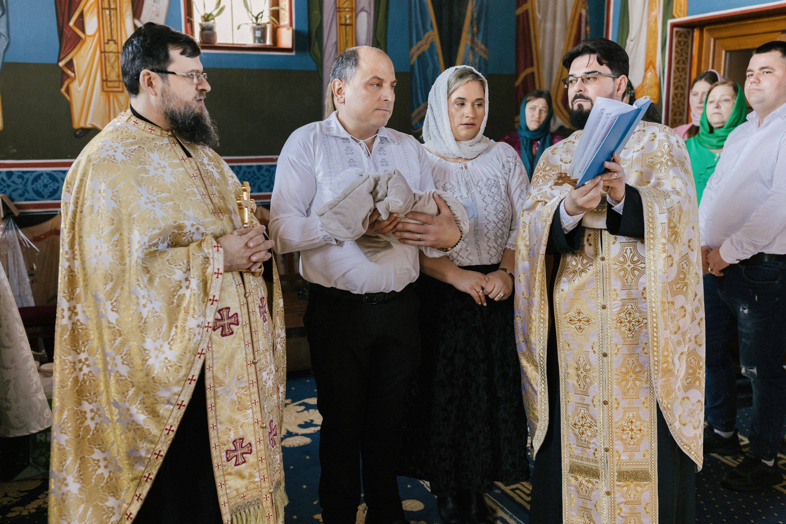 botez Luca Nectarie 22 februarie 2026 fotograf profesionist	•	fotograf botez Botoșani Luca Nectarie biserică	•	părinți Răzvan și Ramona botez copil emoții familie	•	nași Marin și Rodica botez copil fotografie profesională	•	detalii botez lumânare cristelniță biserică România	•	copil Luca Nectarie în brațe la botez moment emoționant	•	familie fericită la botez copil fotograf Alin Chirilă	•	fotografie botez naturală lumină caldă biserică	•	portret copil botez Luca Nectarie fotograf profesionist	•	momente autentice botez România familie și nași	•	slujbă botez copil imagini emoționante biserică	•	fotograf botez Iași și Botoșani Alin Chirilă - nunta--fotograf-profesionist-botosani  - fotografie-nunta-romantica - imagini-nunta-in-natura-alin-chirila-fotograf  - fotografii-cuplu-indragostit-nunta-botosani  - sedinta-foto-miri-andrei-iustina-alinofotostudio  - amintiri-din-nunta-realizate-de-fotograf-profesionist  - povestea-nuntii-andrei-si-iustina-in-imagini-alinofotostudio-fotograf evenimente- evenimente Botoșani -fotograf Suceava - fotograf Iași- servicii foto. servicii foto Botoșani. servicii foto video Botoșani. otograf-nunta-botosani-fotograf nunta. fotograf evenimente. fotograf nunta Botoșani. Alin chirila. Alin chirila fotograf. Alinofotostudio.- servicii foto. servicii foto Botoșani. servicii foto video Botoșani. fotograf nunta. fotograf evenimente. fotograf nunta Botoșani. Alin chirila. Alin chirila fotograf. Alinofotostudio.fotograf stare civilă,poze stare civilă,album foto stare civilă,servicii foto suceava,fotograf evenimente suceava,fotograf nuntă suceava,poze cununie civilă,ședință foto stare civilă,sesiune foto suceava,fotograf profesionist suceava,fotograf botosani,stare civila botosani,alinofotostudio,alin chirila fotograf.servicii foto. servicii foto Botoșani. servicii foto video Botoșani. fotograf nunta. fotograf evenimente. fotograf nunta Botoșani. Alin chirila. Alin chirila fotograf. Alinofotostudio.fotograf stare civilă,poze stare civilă,album foto stare civilă,servicii foto suceava,fotograf evenimente suceava,fotograf nuntă suceava,poze cununie civilă,ședință foto stare civilă,sesiune foto suceava,fotograf profesionist suceava,fotograf botosani,stare civila povestitor prin fotografiebotosani,alinofotostudio,alin chirila fotograf,servicii foto. servicii foto Botoșani. servicii foto video Botoșani. fotograf nunta. fotograf evenimente. fotograf nunta Botoșani. Alin chirila. Alin chirila fotograf. Alinofotostudio.fotograf stare civilă,poze stare civilă,album foto stare civilă,servicii foto suceava,fotograf evenimente suceava,fotograf nuntă suceava,poze cununie civilă,ședință foto stare civilă,sesiune foto suceava,fotograf profesionist suceava,fotograf botosani,stare civila botosani,alinofotostudio,alin chirila fotograf,cununie religioasă botoșani,andreea și neculai,capela militară botoșani,foto conacul zăicești,fotograf nuntă botoșani,fotograf cununie religioasă,foto evenimente botoșani,poze cununie capela militară,ședință foto zăicești,fotograf profesionist botoșaniMire și mireasă – Sergiu & Liliana – ziua nunții, 2024  - Emoții în ziua nunții – Sergiu și Liliana  - Dansul mirilor – fotografie artistică nuntă 2024  - Sedinta foto romantică în natură – Sergiu & Liliana  - Rochia de mireasă și detalii de nuntă elegan-Album de cununie civilă Florin și Anda – Fotografii profesionale realizate de Alin Chirilă în Botoșani -fotograf prin fotografie-Ședință foto Trash the Dress pe muntele Rarău cu Iulian și Iuliana – fotografie de cuplu, natură montană, emoție autentică surprinsă de Alin Chirilă, povestitor prin fotografie.- "Iulian și Iuliana pe crestele Rarăului – fotografie Trash the Dress în natură"  - "Cuplu îmbrățișat la apus pe muntele Rarău – ședință foto după nuntă"  - "Rochie de mireasă în vânt pe munte – Trash the Dress Rarău-1. Iulian și Iuliana pe muntele Rarău – ședință foto Trash the Dress în natură, cu peisaj montan spectaculos  2. Cuplu în îmbrățișare pe Rarău – emoție autentică surprinsă după nuntă  3. Rochie de mireasă în bătaia vântului – fotografie artistică Trash the Dress în munți  4. Mire și mireasă privind spre orizont – dragoste și libertate pe muntele Rarău  5. Iuliana zâmbind în rochia de mireasă – portret în natură, Trash the Dress  6. Iulian ținându-și mireasa de mână – ședință foto romantică pe munte  7. Detaliu cu rochia pe stâncă – estetică naturală Trash the Dress Rarău  8. Cuplu în mers pe poteca Rarăului – fotografie simbolică de după nuntă  9. Apus de soare pe Rarău în spatele mirilor – imagine de poveste Trash the Dress  10. Iulian și Iuliana râzând împreună – momente autentice surprinse de Alin Chirilă, povestitor prin fotografie-fotograf-nunta-cerbu-botosan trash-the-dress-botosani Alin Chirilă Fotograf – fotograf de nuntă Botoșani-fotograf nuntă Botoșani-fotograf nuntă Cerbu Botoșani-fotograf profesionist nuntă Botoșani-fotografie de nuntă Botoșani-fotograf evenimente Botoșani-fotograf nuntă Moldova-fotograf trash the dress Botoșani	- fotograf pregătirea mirilor Botoșani	-fotograf ceremonie religioasă nuntă-fotograf petrecere nuntă Botoșani- fotograf nuntă Botoșani pregătirea mirelui- pregătirea mirelui fotografie nuntă Cerbu Botoșani-fotograf nuntă Botoșani pregătirea miresei -mireasă pregătiri nuntă Cerbu Botoșani-fotograf nuntă Botoșani nașii mirilor-ceremonie religioasă nuntă Cerbu Botoșani-fotograf nuntă Botoșani ceremonie religioasă biserică-petrecere nuntă Cerbu Botoșani invitați dans-fotograf nuntă Botoșani petrecere restaurant-ședință foto trash the dress-fotograf trash the dress Botoșani ședință foto după nuntă-Fotograf nuntă Botoșani – galerie foto reală de la evenimente stare civilă Sebi și Claudia Copălău	•	cununie civilă Primăria Copălău Botoșani	•	miri emoționați la starea civilă	•	semnarea actelor cununie civilă	•	fotografii naturale stare civilă Botoșani	•	familie și prieteni la cununie civilă	•	cadre emoționale cununie civilă	•	fotograf profesionist Botoșani eveniment stare civilă Sebi și Claudia la Primăria Copălău Botoșani fotograf evenimente	•	fotograf cununie civilă Copălău Botoșani cadre naturale și emoționale	•	fotograf profesionist Botoșani stare civilă Sebi și Claudia	•	momente autentice cununie civilă Copălău fotograf Alin Chirilă	•	fotografii emoționale stare civilă în județul Botoșani