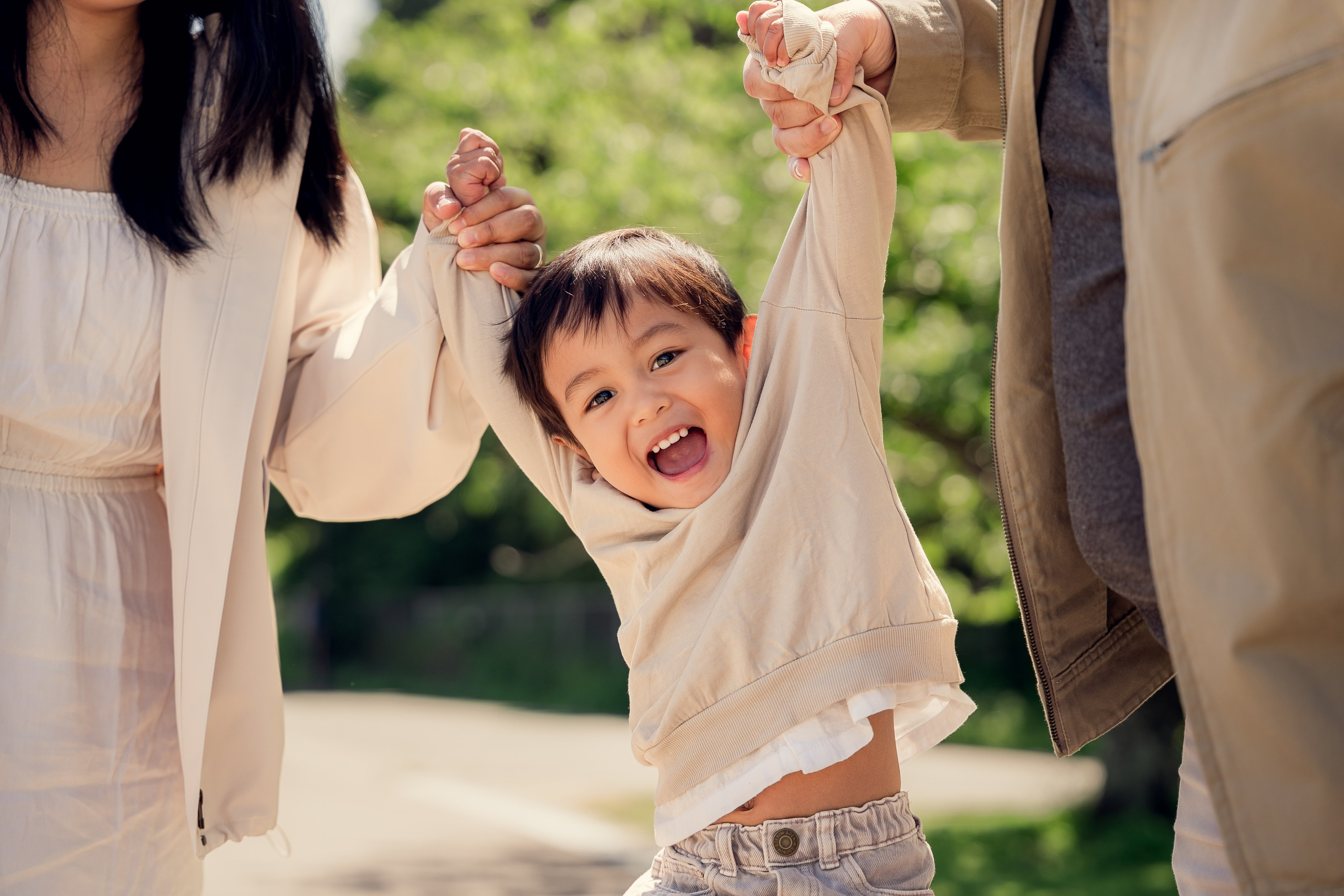 Family Photography at Maizuru Park Fukuoka | Japanese Soul Style. Portrait Photographer in Fukuoka, Japan | Alina Nazarova