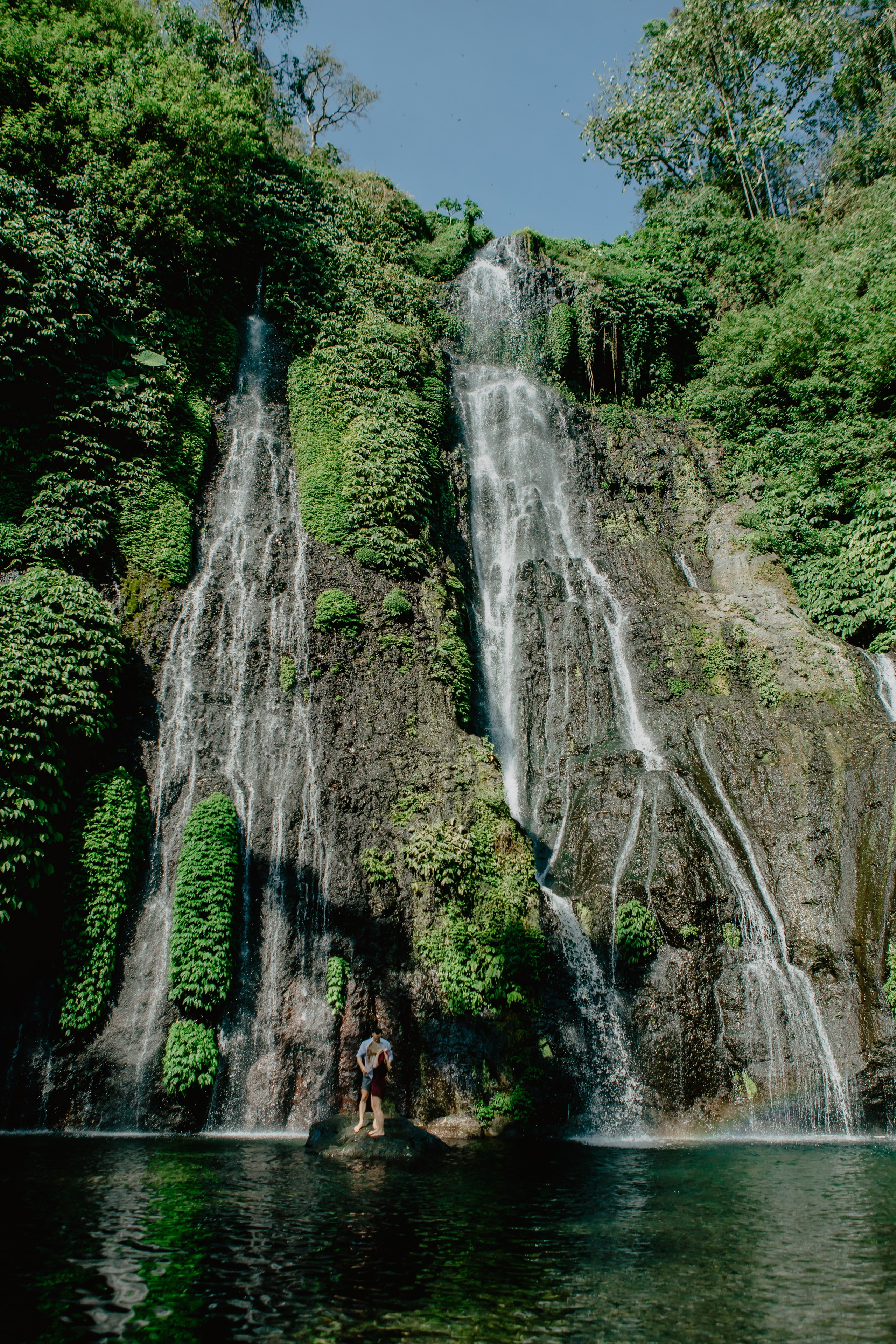 Honeymoon photo shoot in Bali. Female Photographer in Bali