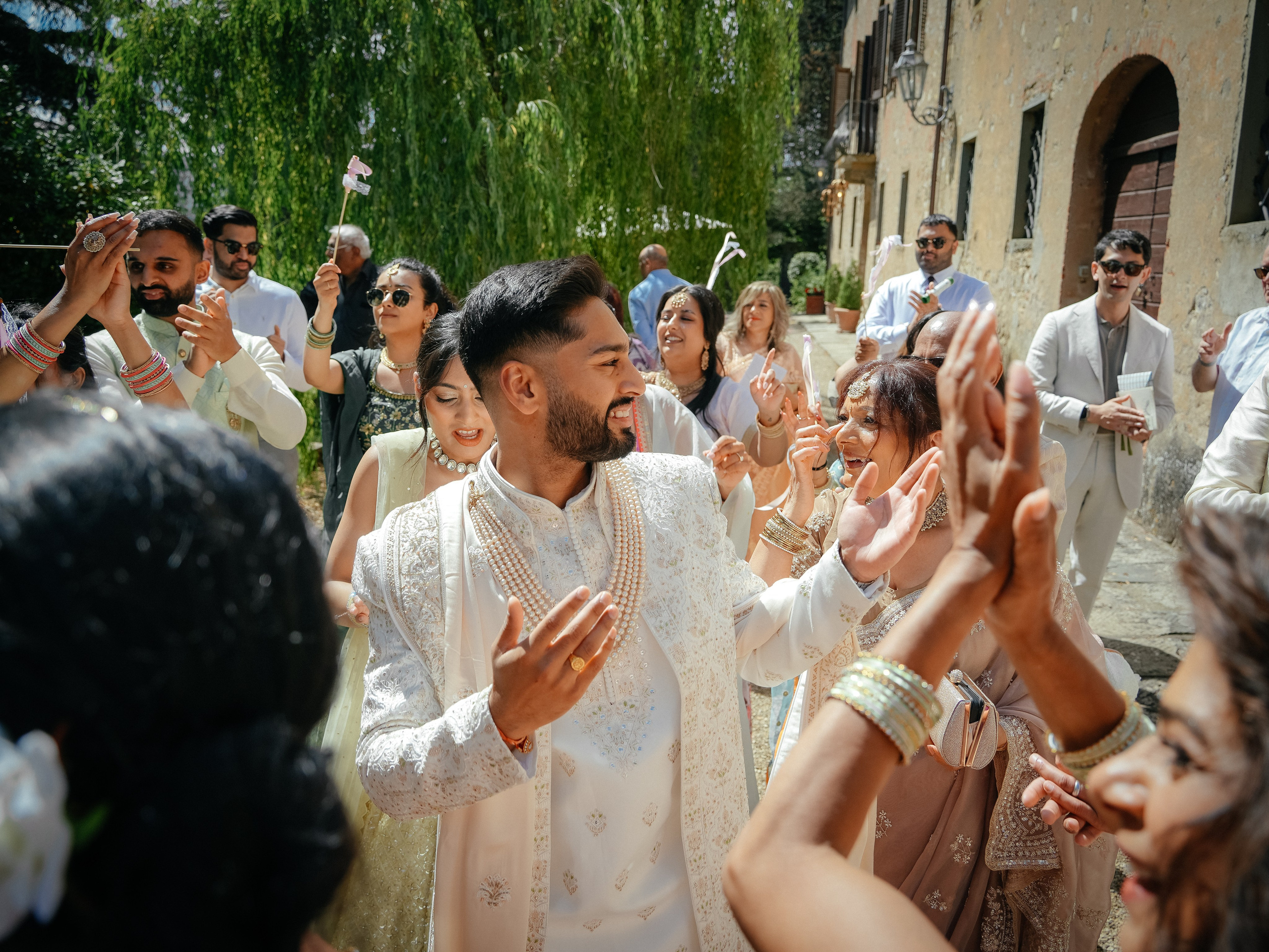 Indian Wedding in Tuscany. Wedding Photographer in Italy