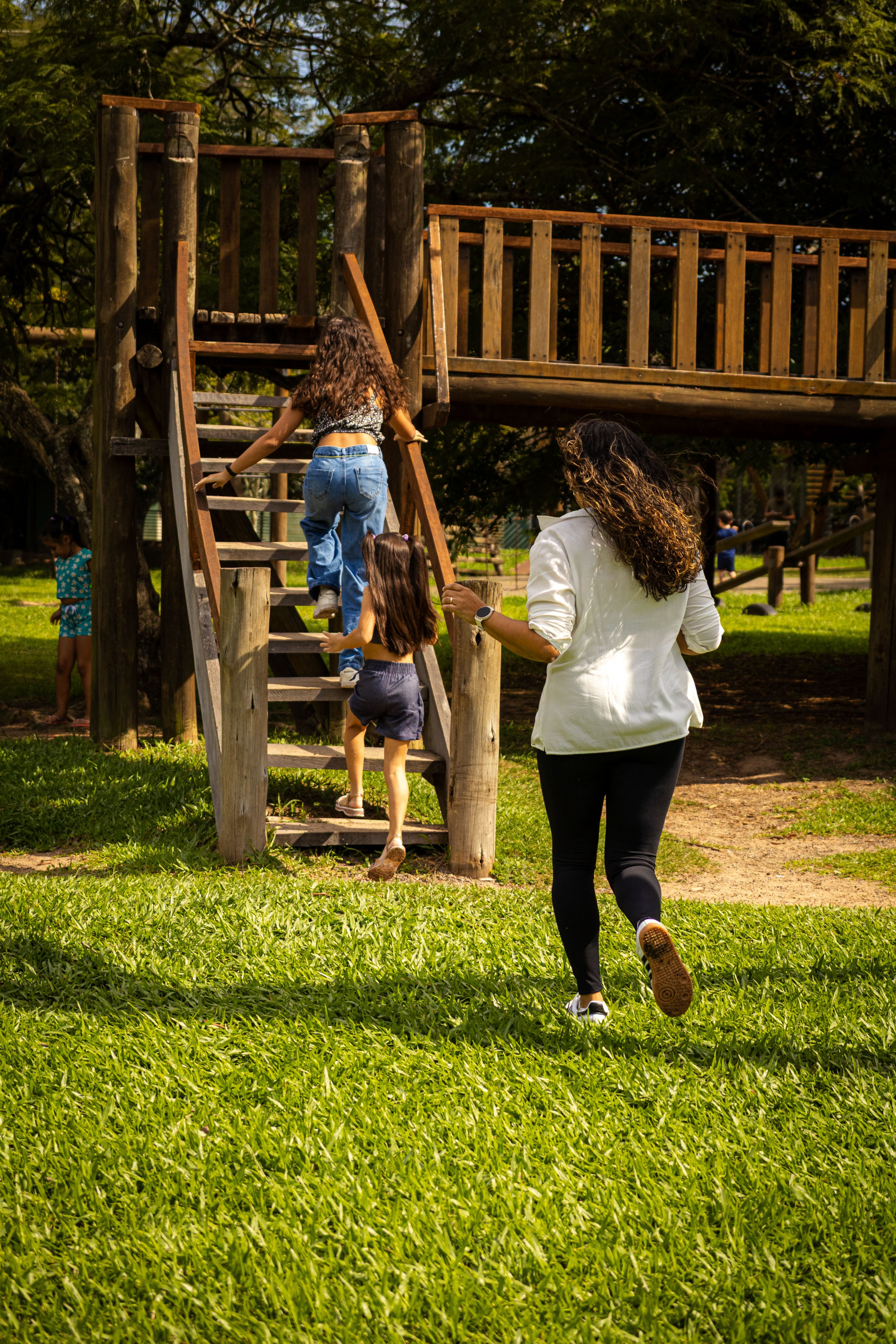 Picnic com a mamãe Laís. Bemove Fotografia | Fotógrafo em Novo Hamburgo — RS