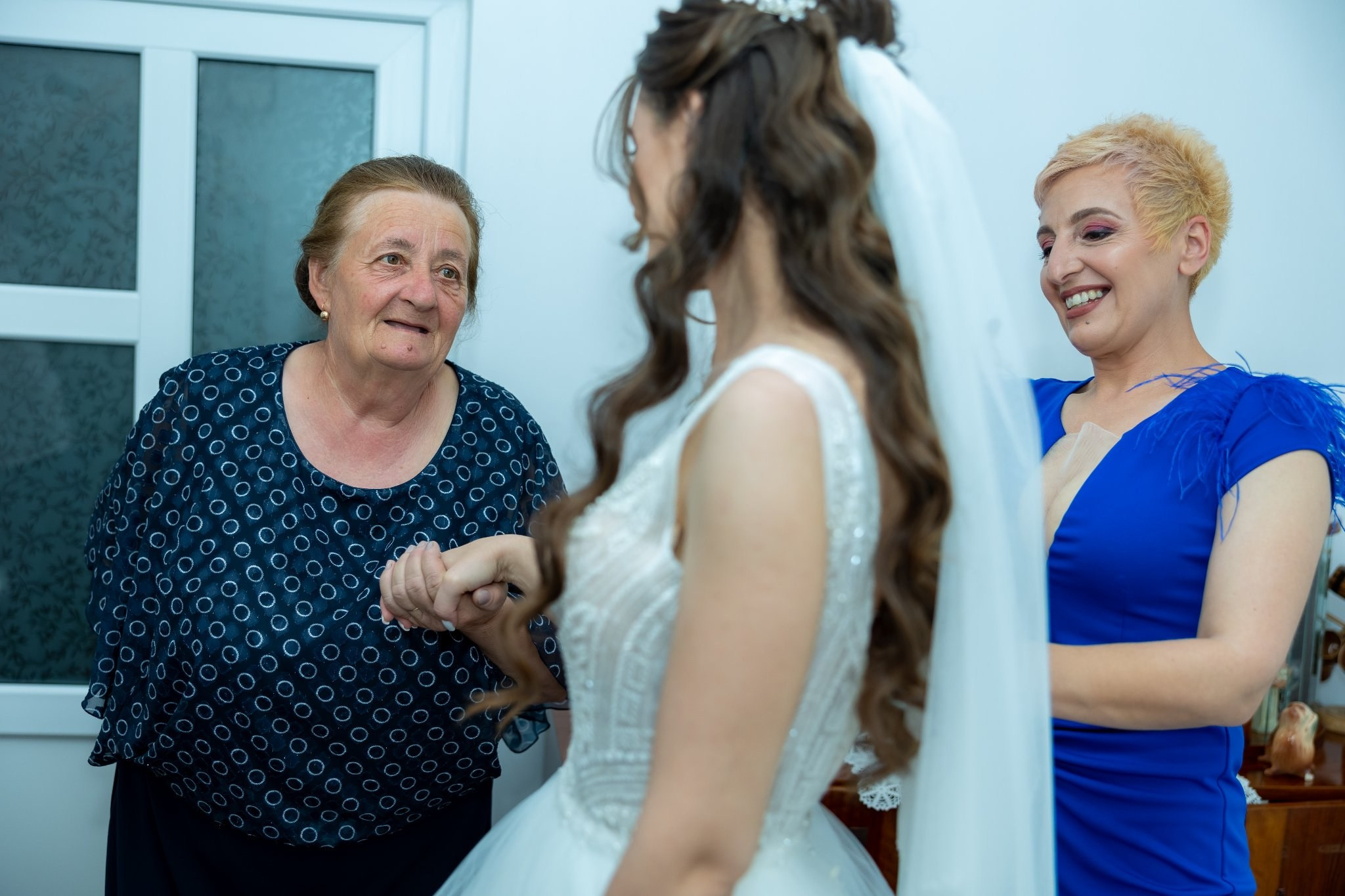 Laurentiu si Ilenca. Fotograf Nuntă Constanța - Moments by Gub