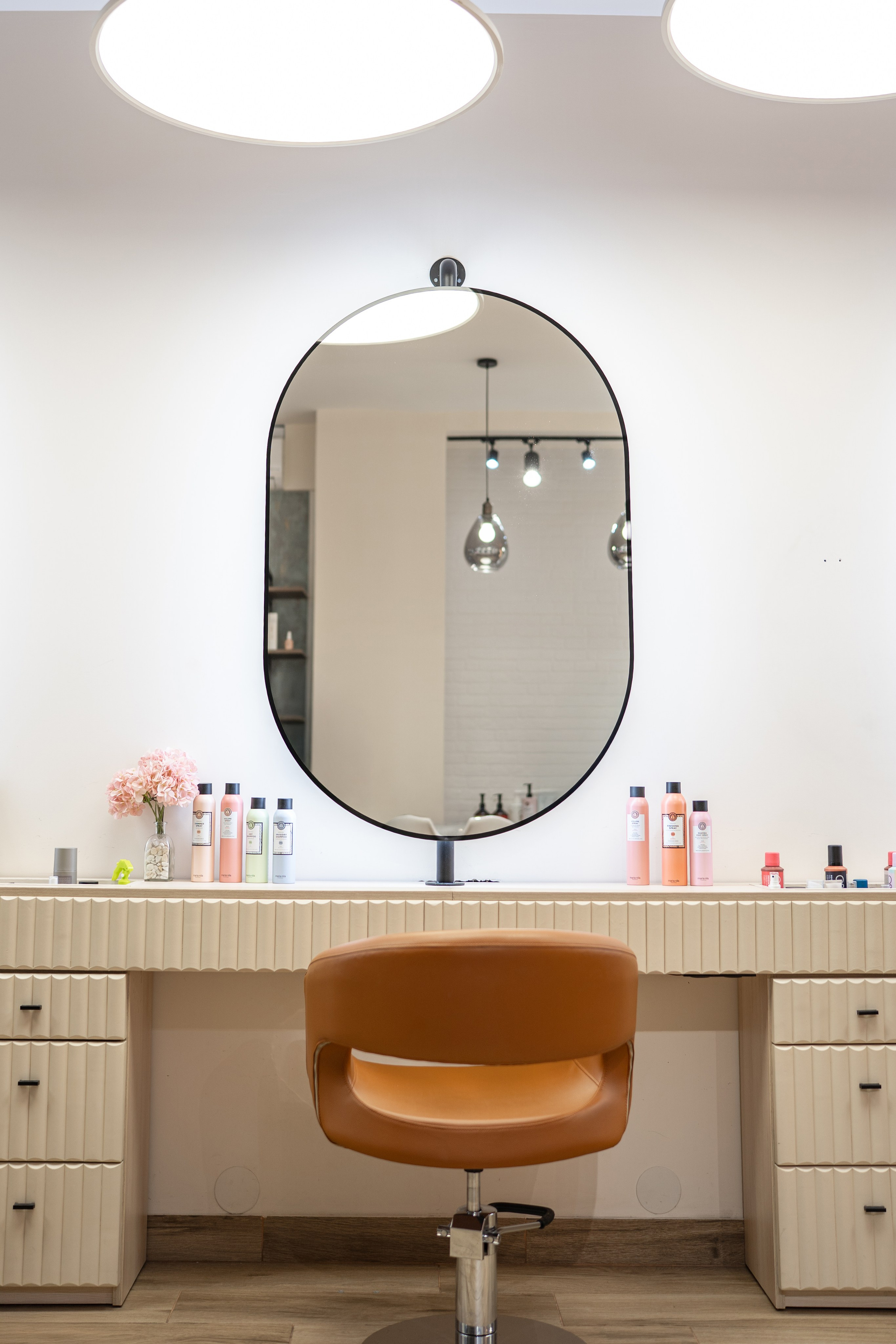 Content shooting for Salon BLOU. Fotógrafo en Madrid, España. Alyona Belyaninova