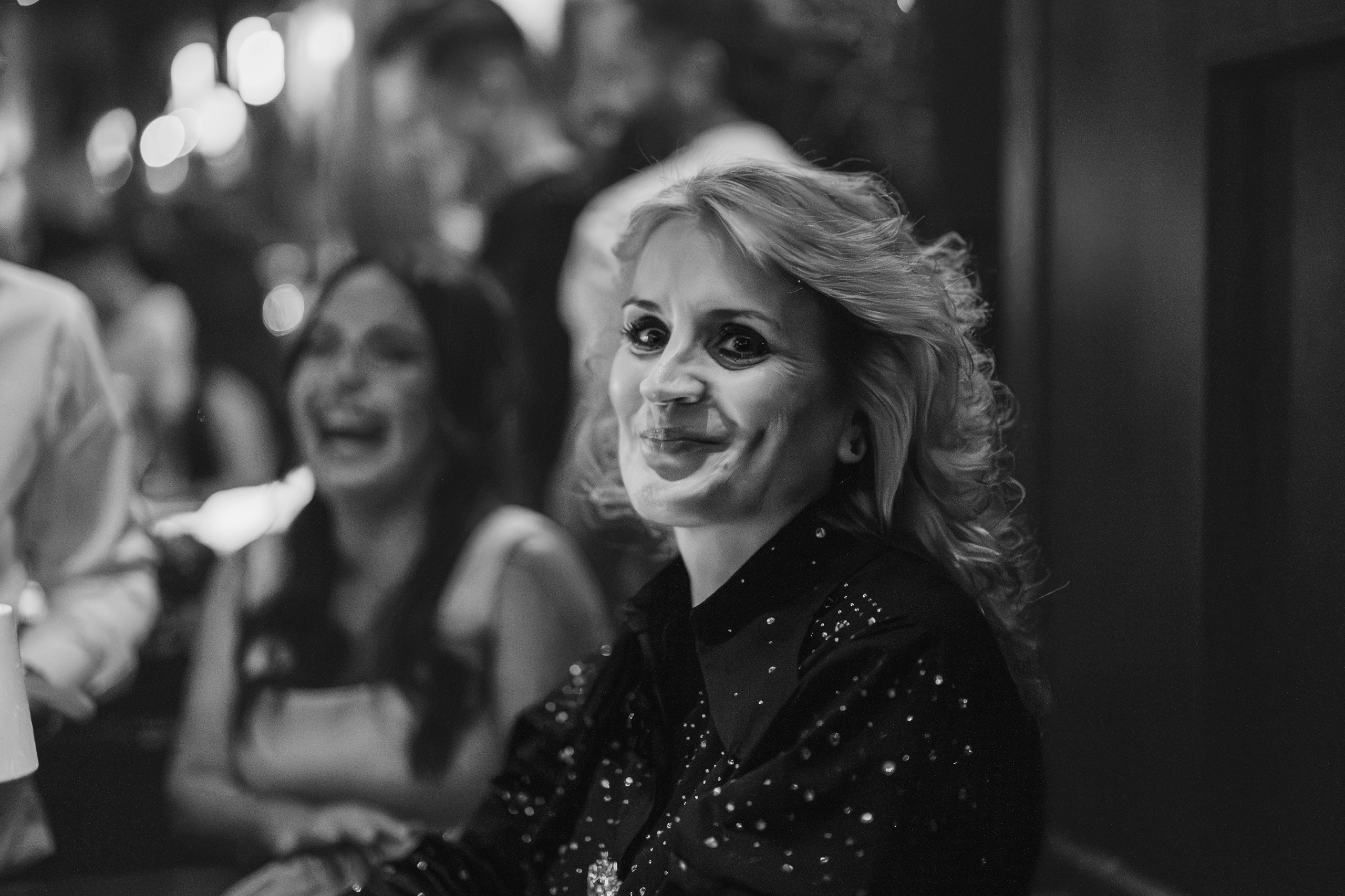 PARTY. Gabriel Florea — Fotograf nuntă București