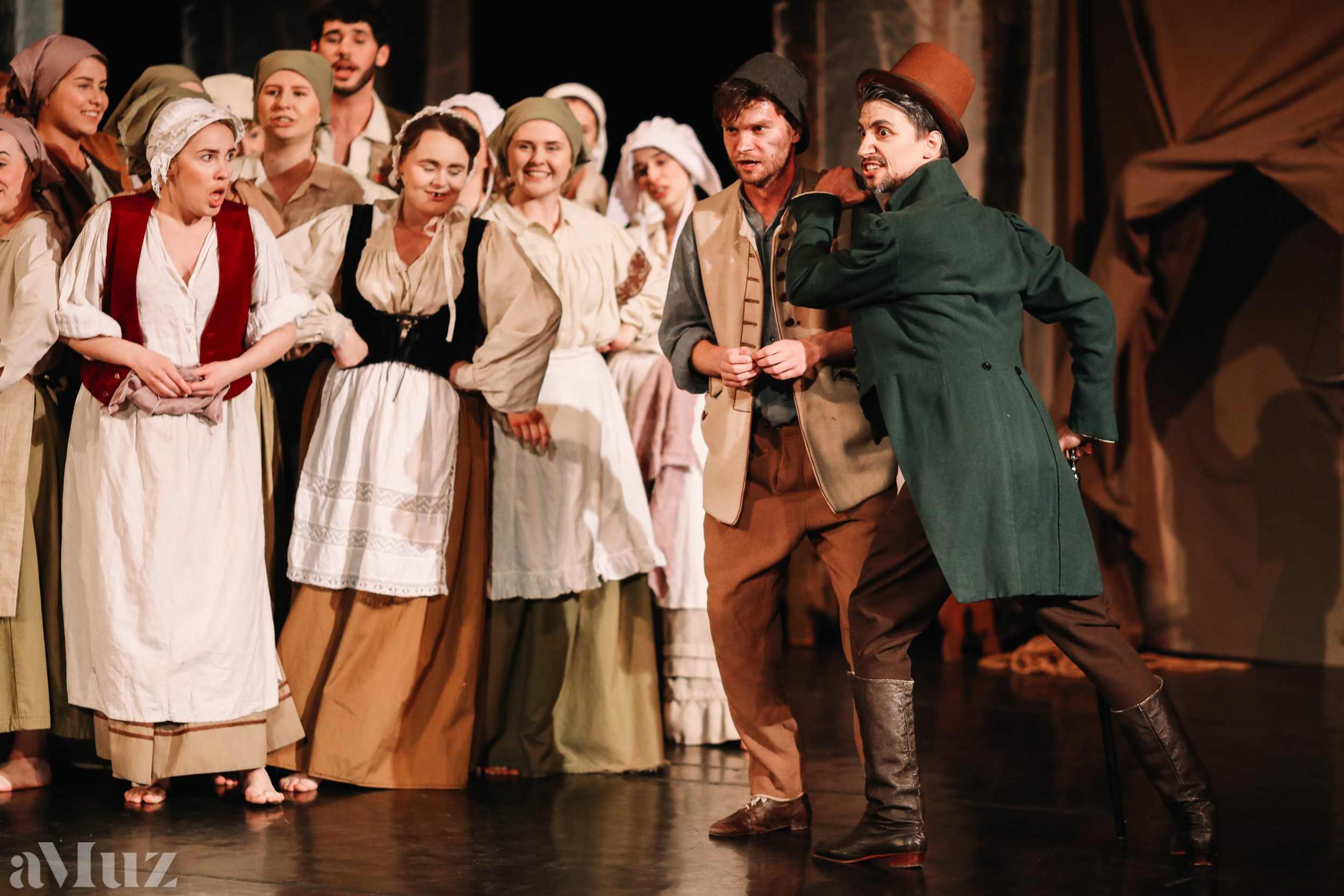 Opera Łąkowa. Fotograf Ślubny Warszawa - Sesje Biznesowe Rodzinne Eventy