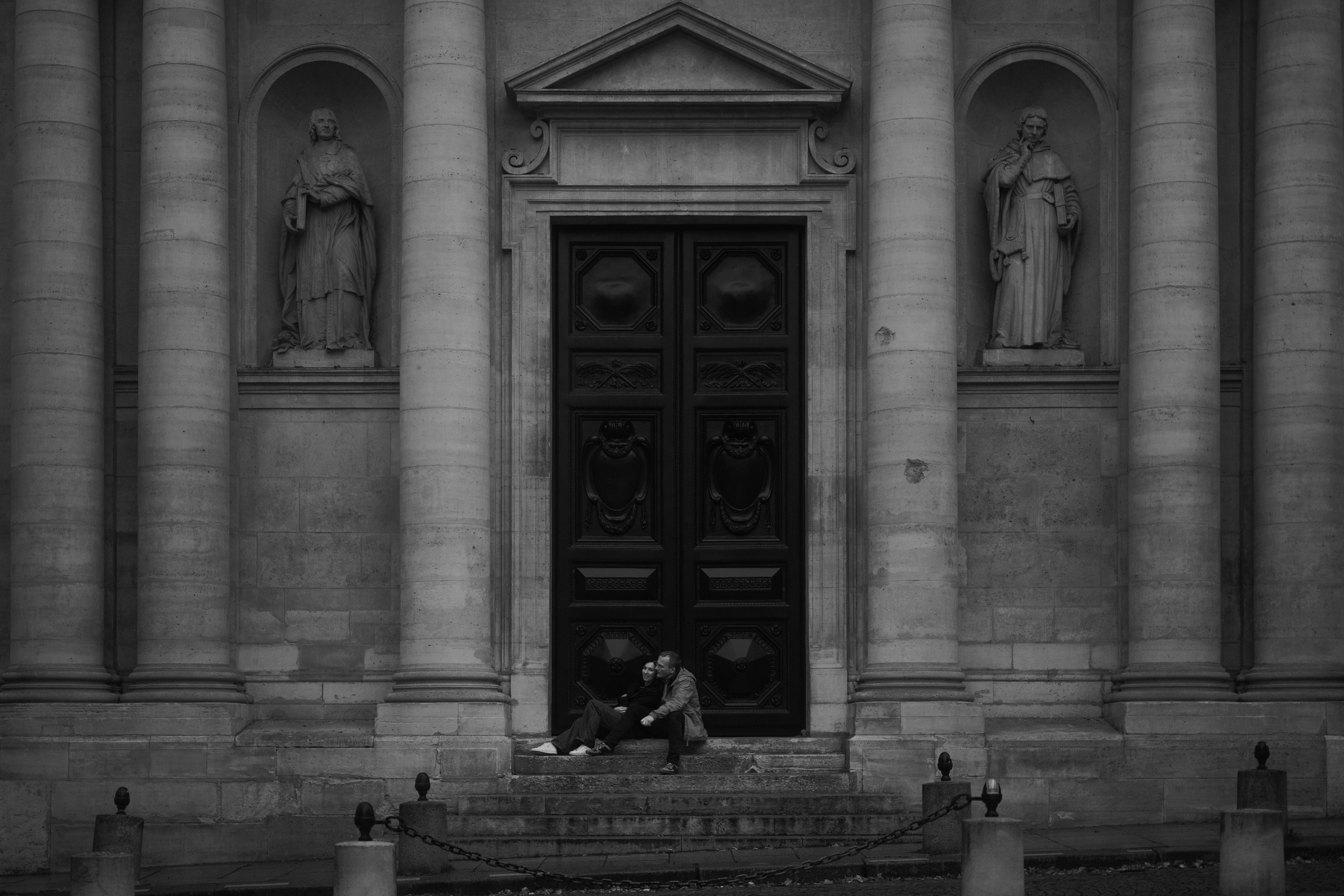 Katerina & Åge in rainy Paris. Фотограф в Париже Полина Осипова