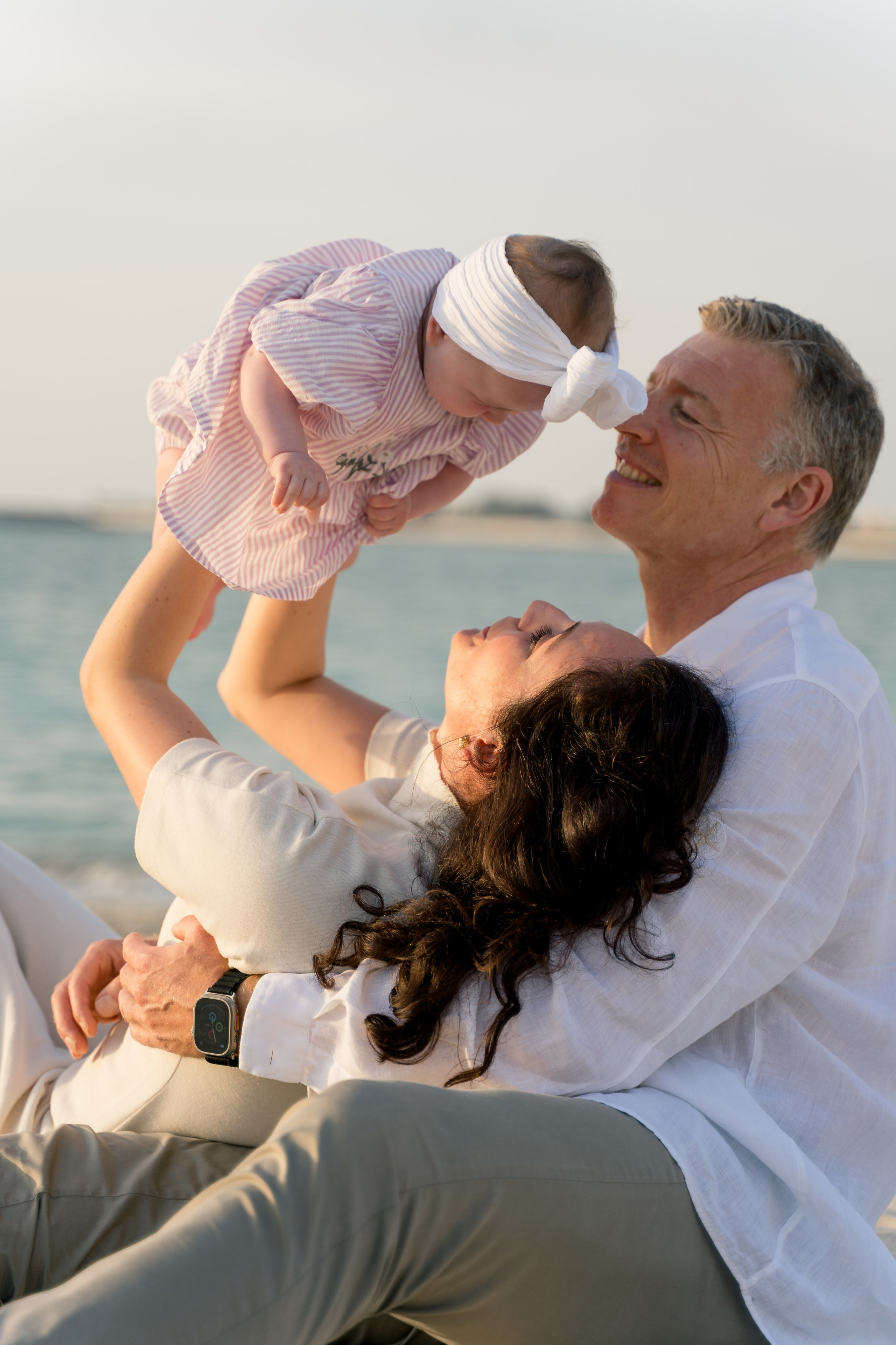 Семейная фотосессия в Отеле. Фотограф в Абу Даби Марина