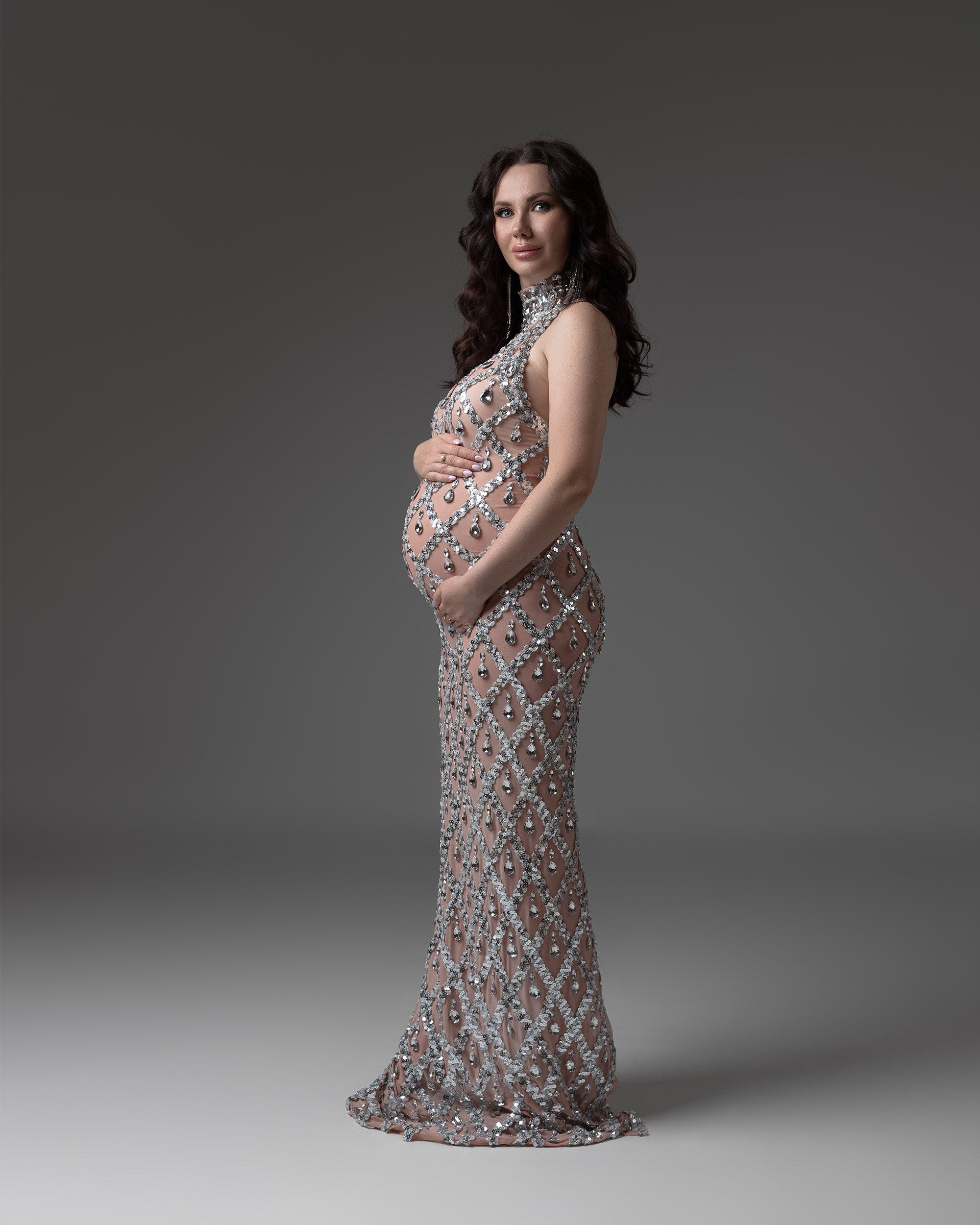 una sesión de fotos ,sesión de fotos para , sesión de fotos Almería , fotografía Almería , fotos premamá ,sesión de fotos embarazo , sesión de fotos Maternidad ,sesión de fotos Embarazo en exteriores , fotos embarazo en la playa . sesión de fotos de embarazo en Estudio, fotografía de retrato Almería ,Estudio de fotografía para embarazadas y maternidad , Estudio Embarazadas fotos , mejor fotógrafo de Embarazo Almería , fotografía Embarazo en Almería 