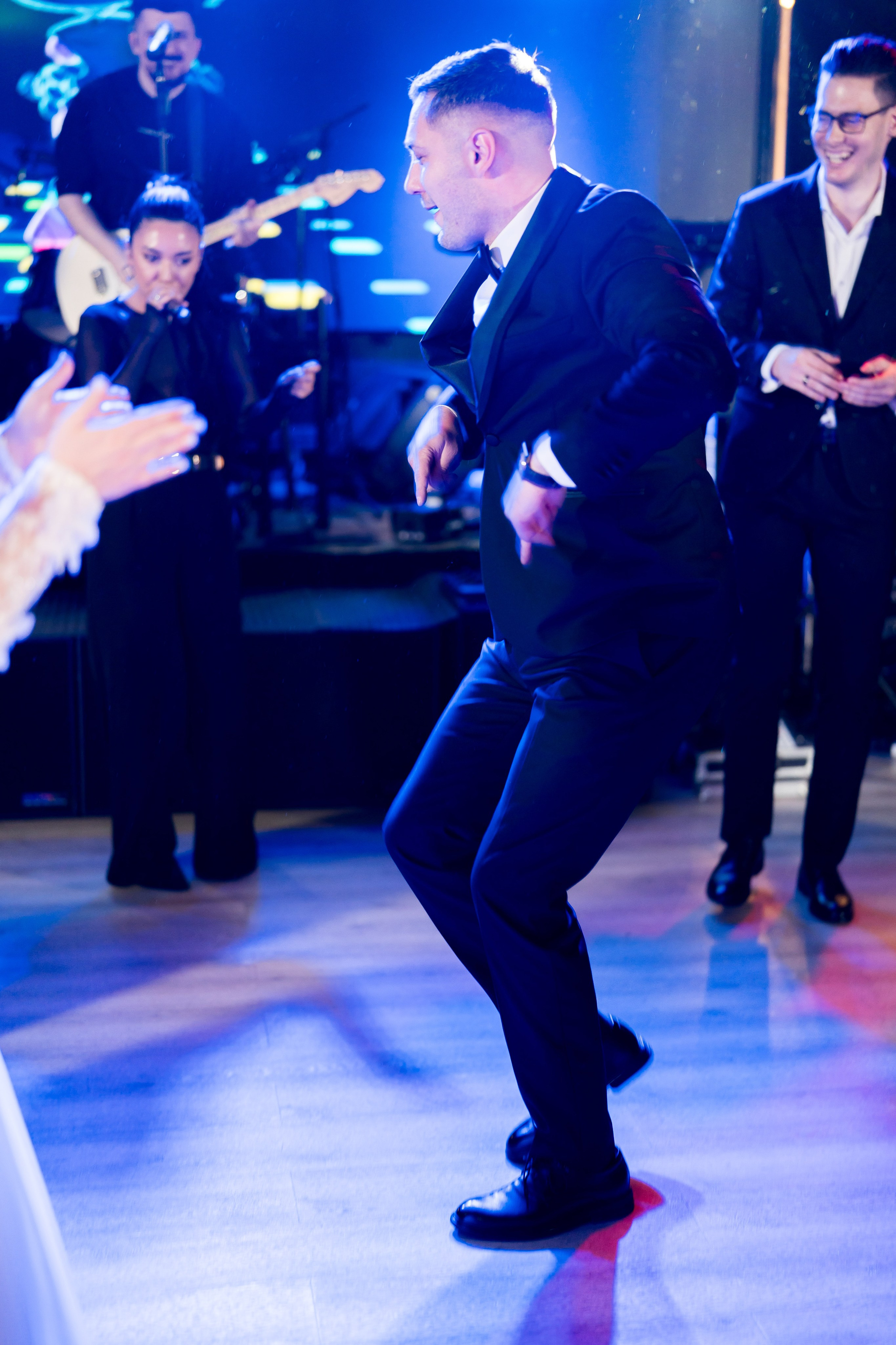 PARTY. Gabriel Florea — Fotograf nuntă București