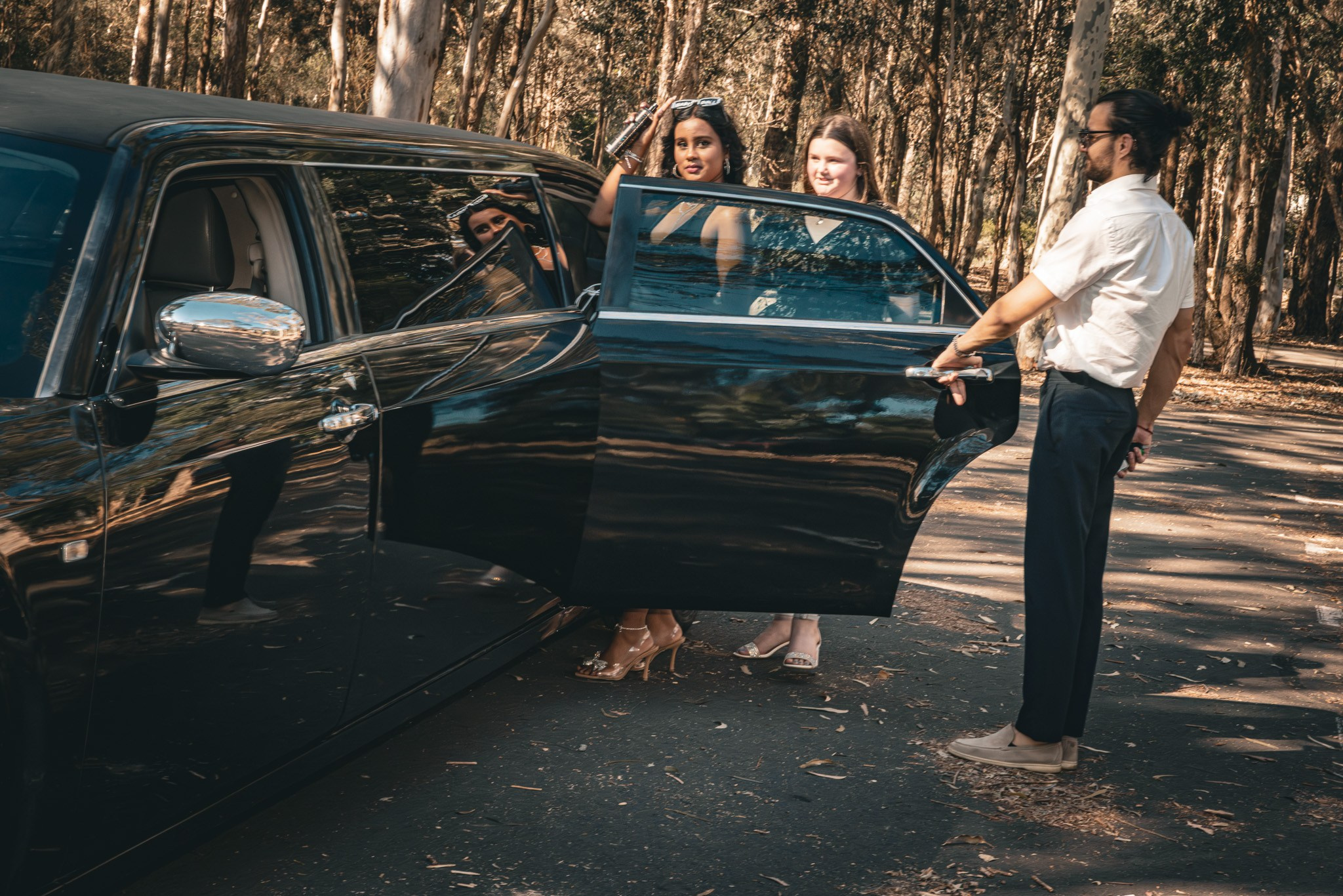 Arushi’s Year 6 formal shoot. MHCreative is family-oriented photographer based in SYDNEY