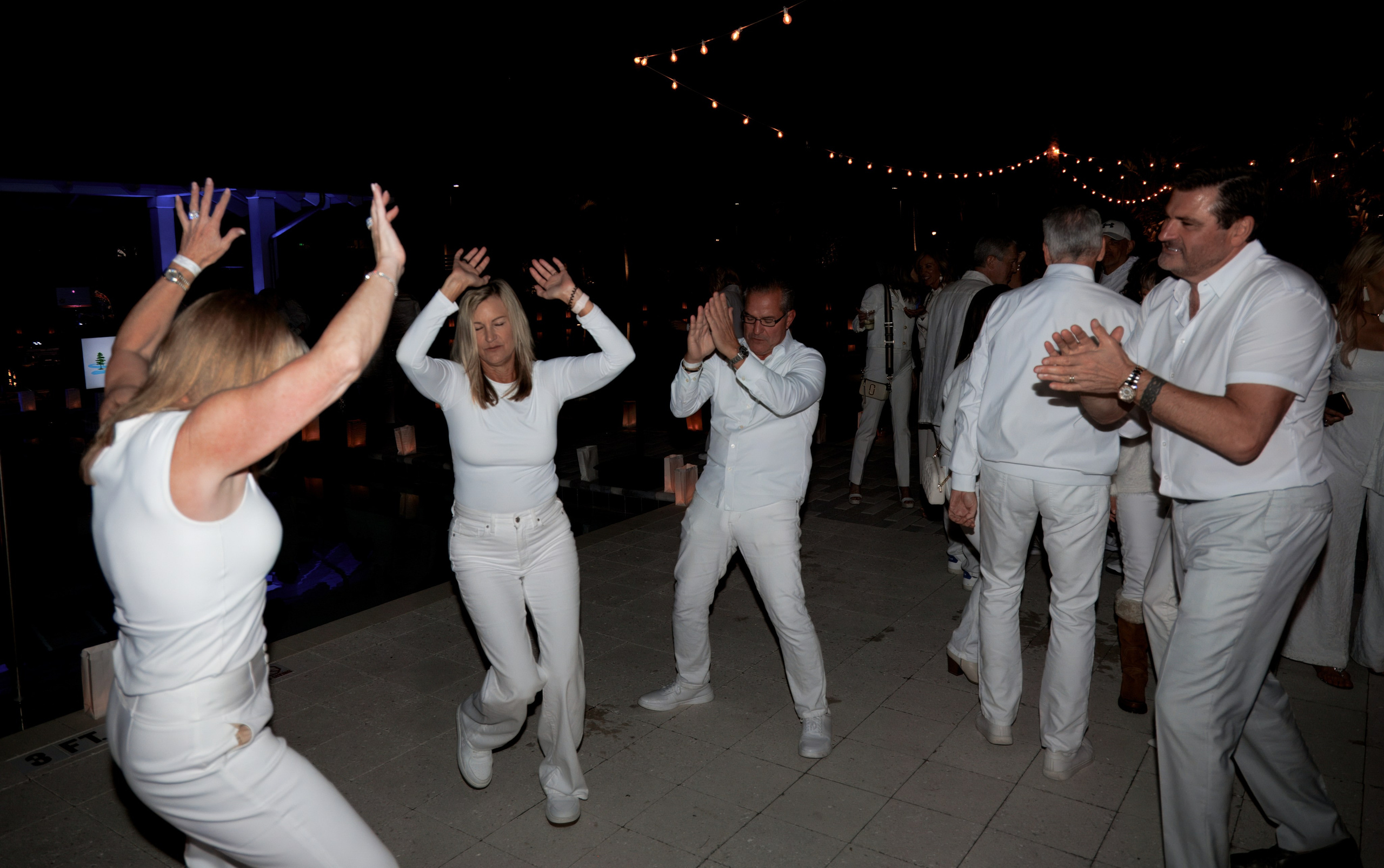 The Isles White Party. Out and About 239