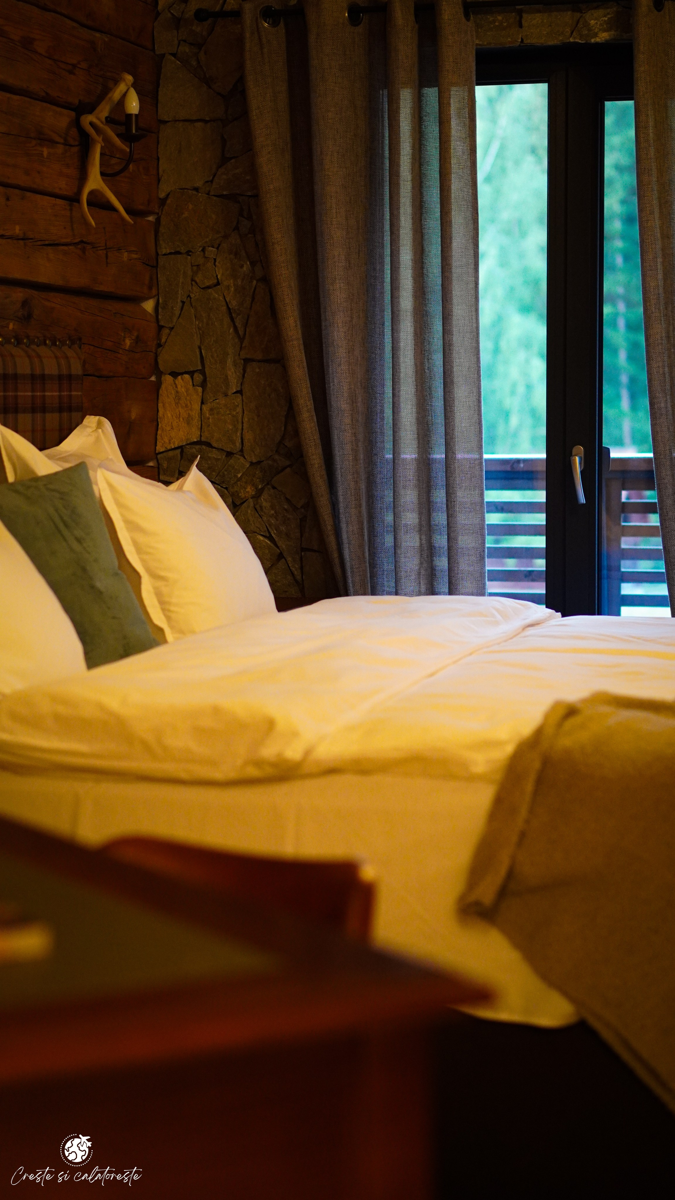 Bransilvania. Creste si calatoreste