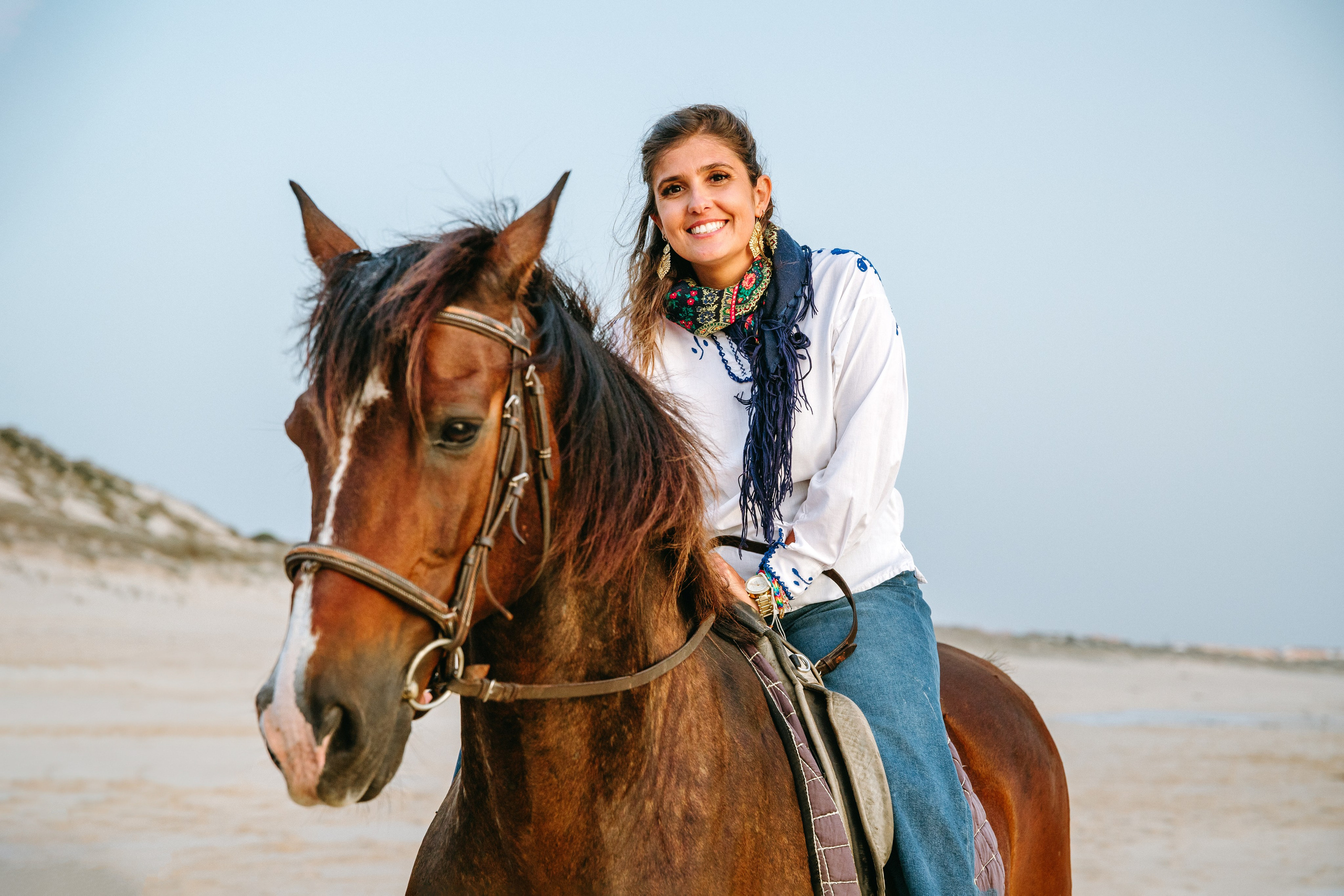 Marlene & Tiago com filhos. Passeios a Cavalo na Praia Peniche | Eco Salgados Agroturismo