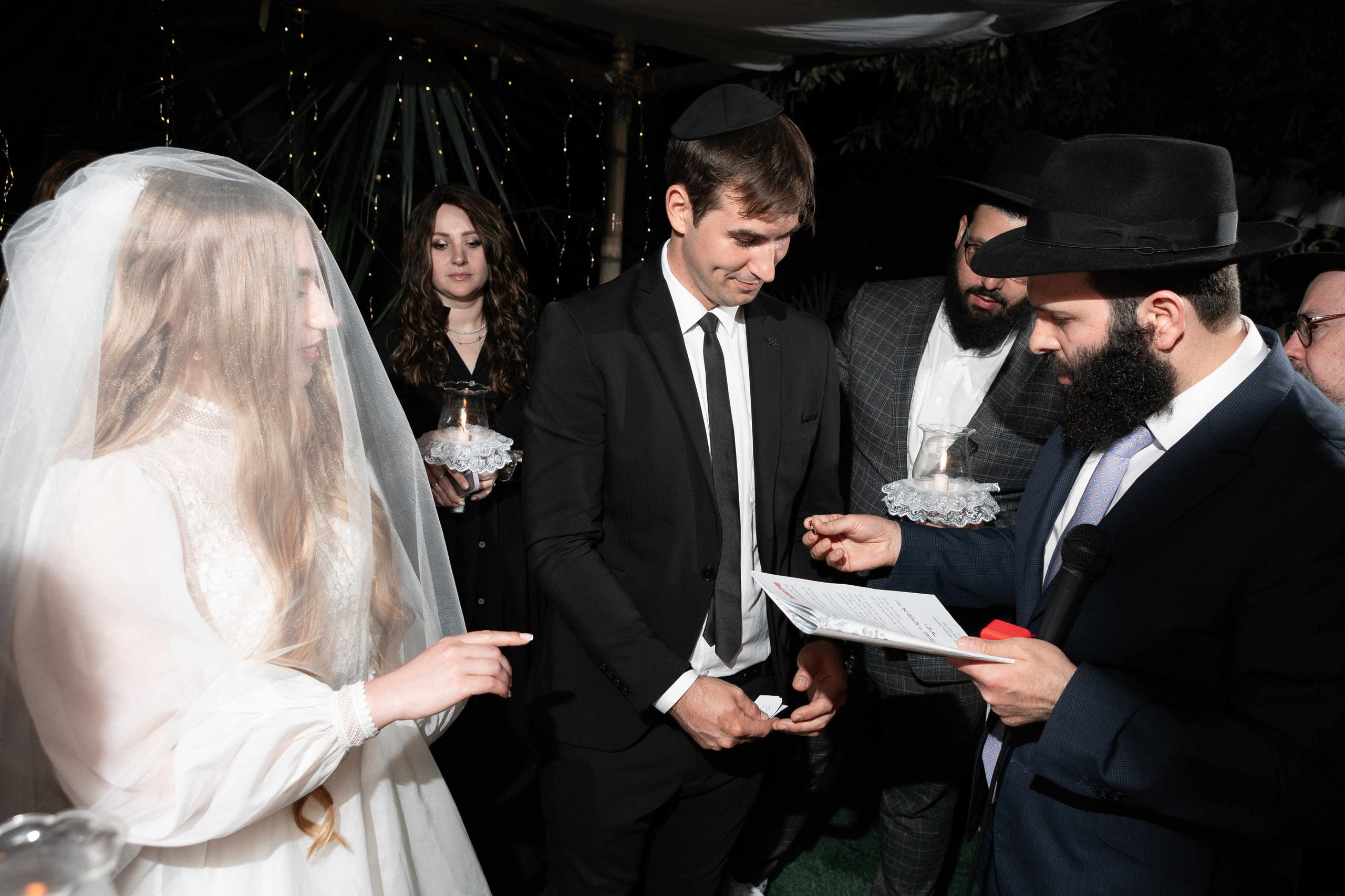 WEDDING IN A COZY PLACE NEAR TEL AVIV. PHOTOGRAPHER IN ISRAEL