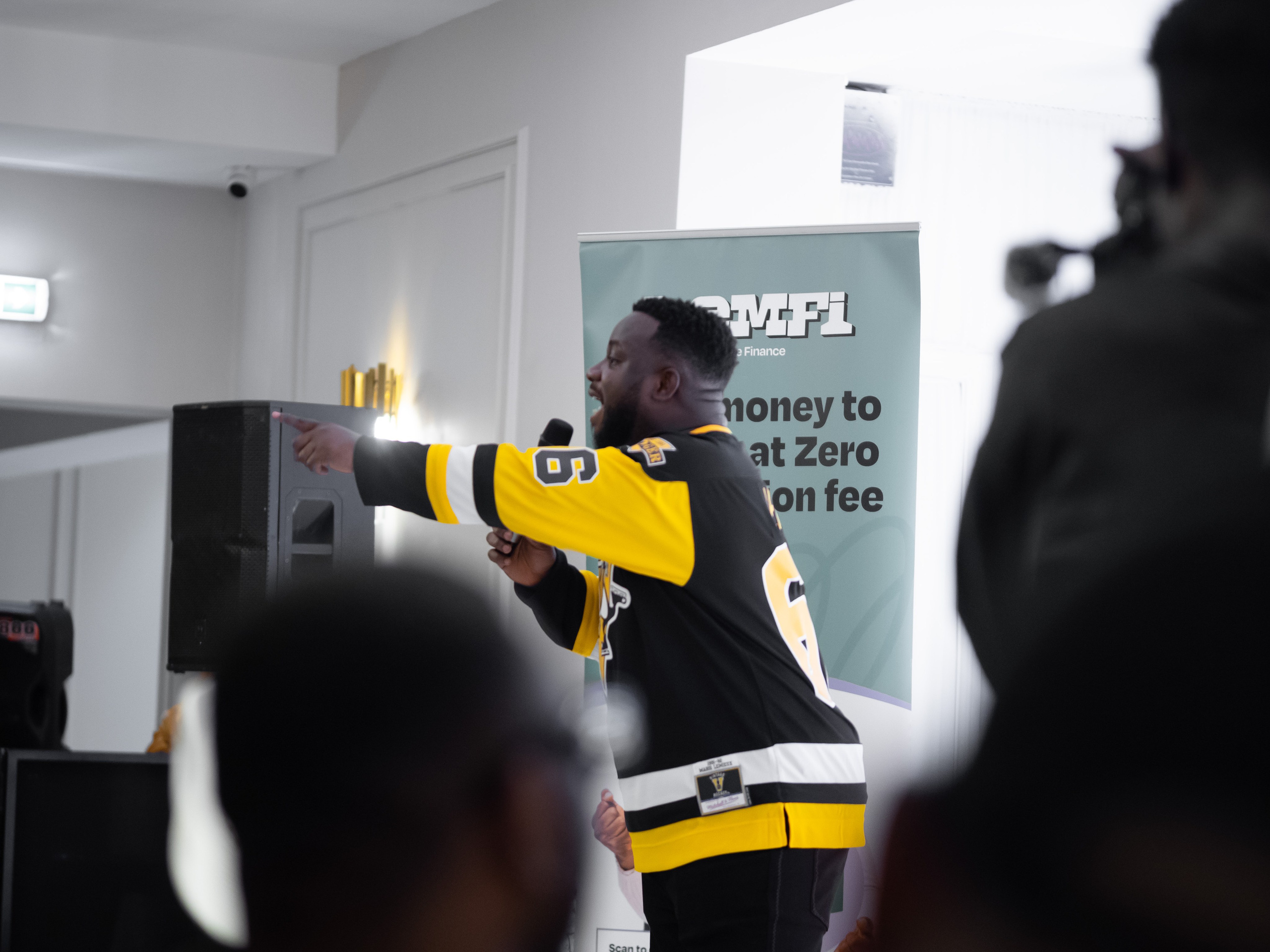 Sabinus Live in Birmingham. Sola SLY | London Photographer and Videographer