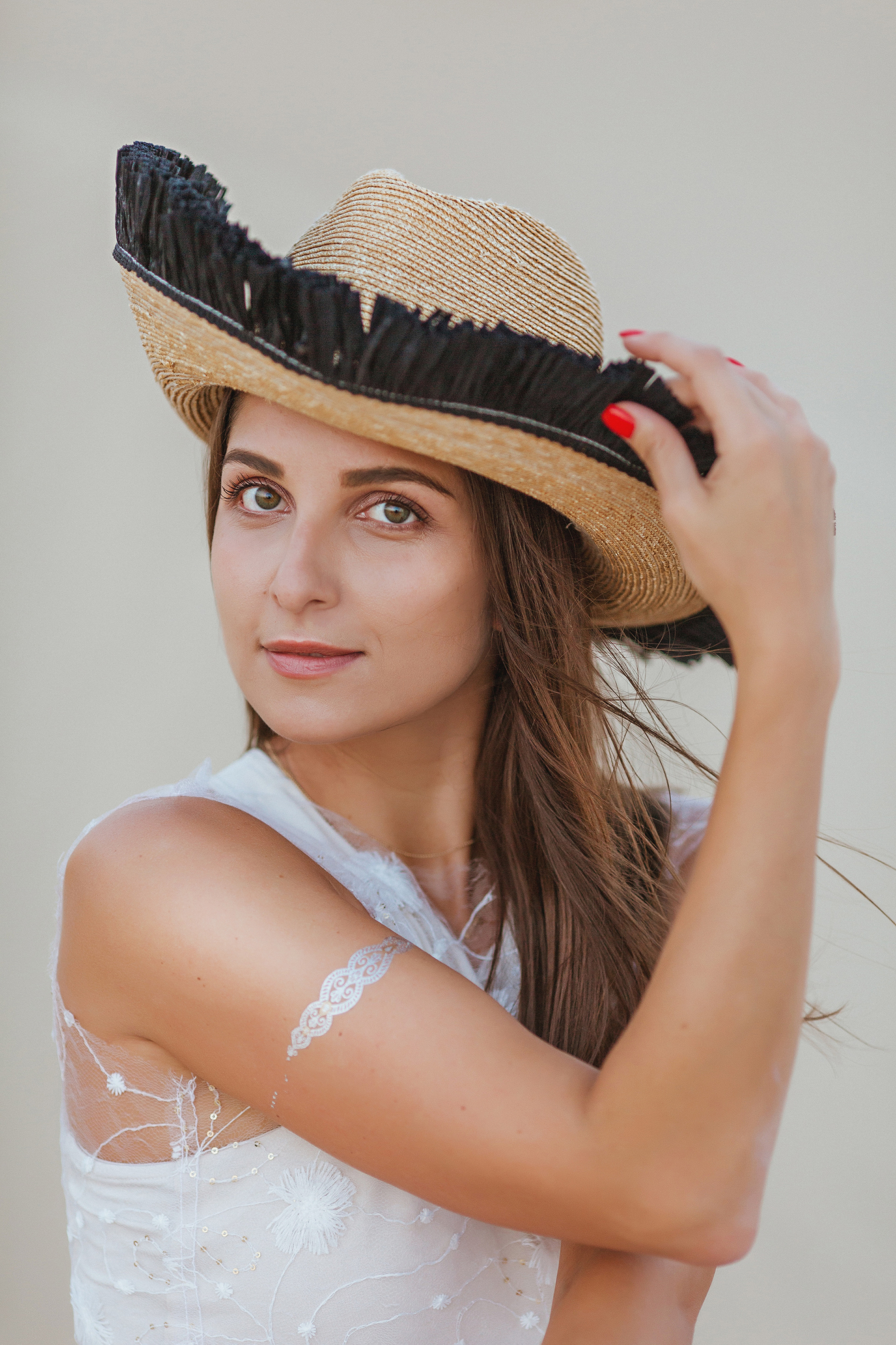 Alisa in Desertland. Портретний та весільний фотограф Надія Онода