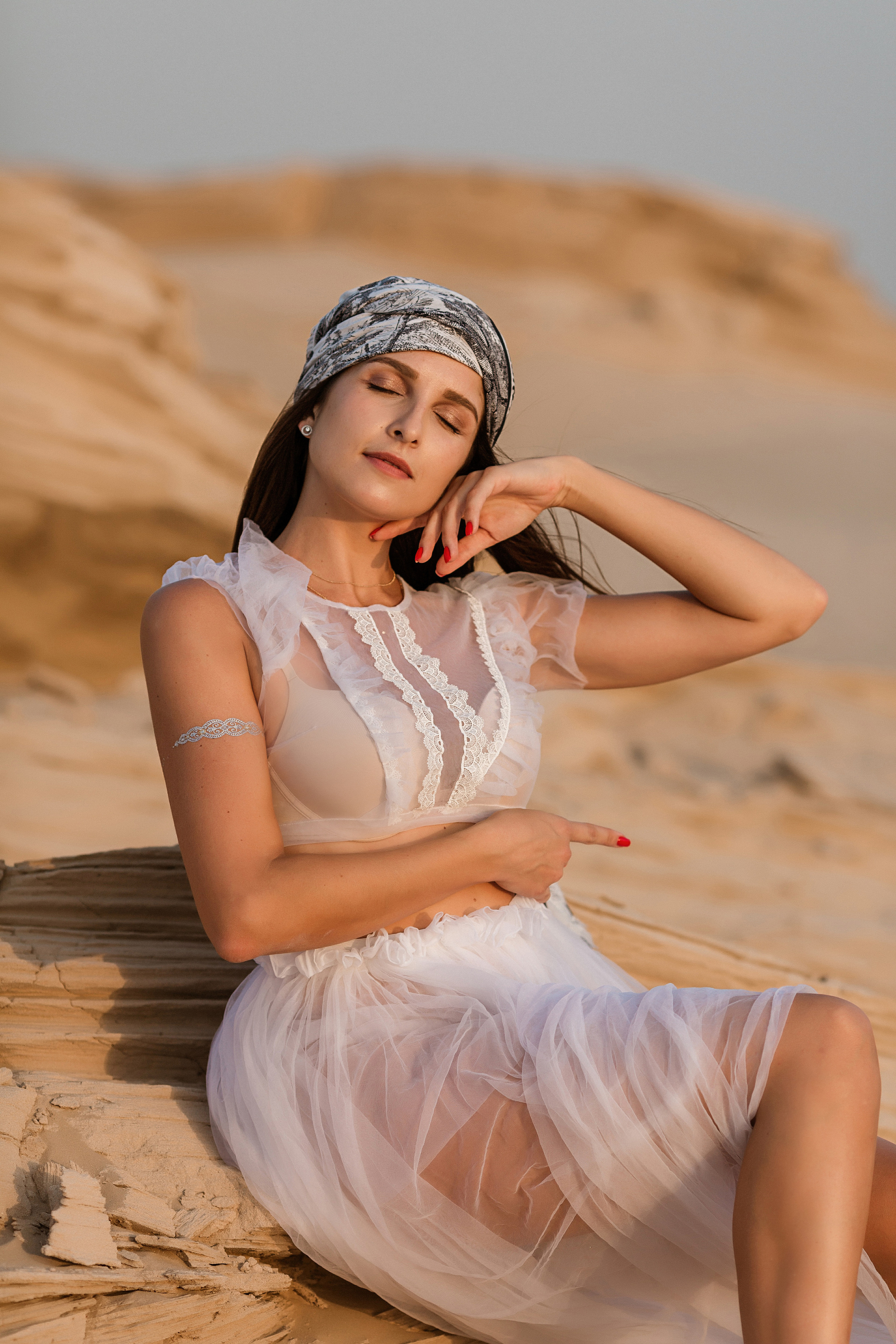 Alisa in Desertland. Портретний та весільний фотограф Надія Онода