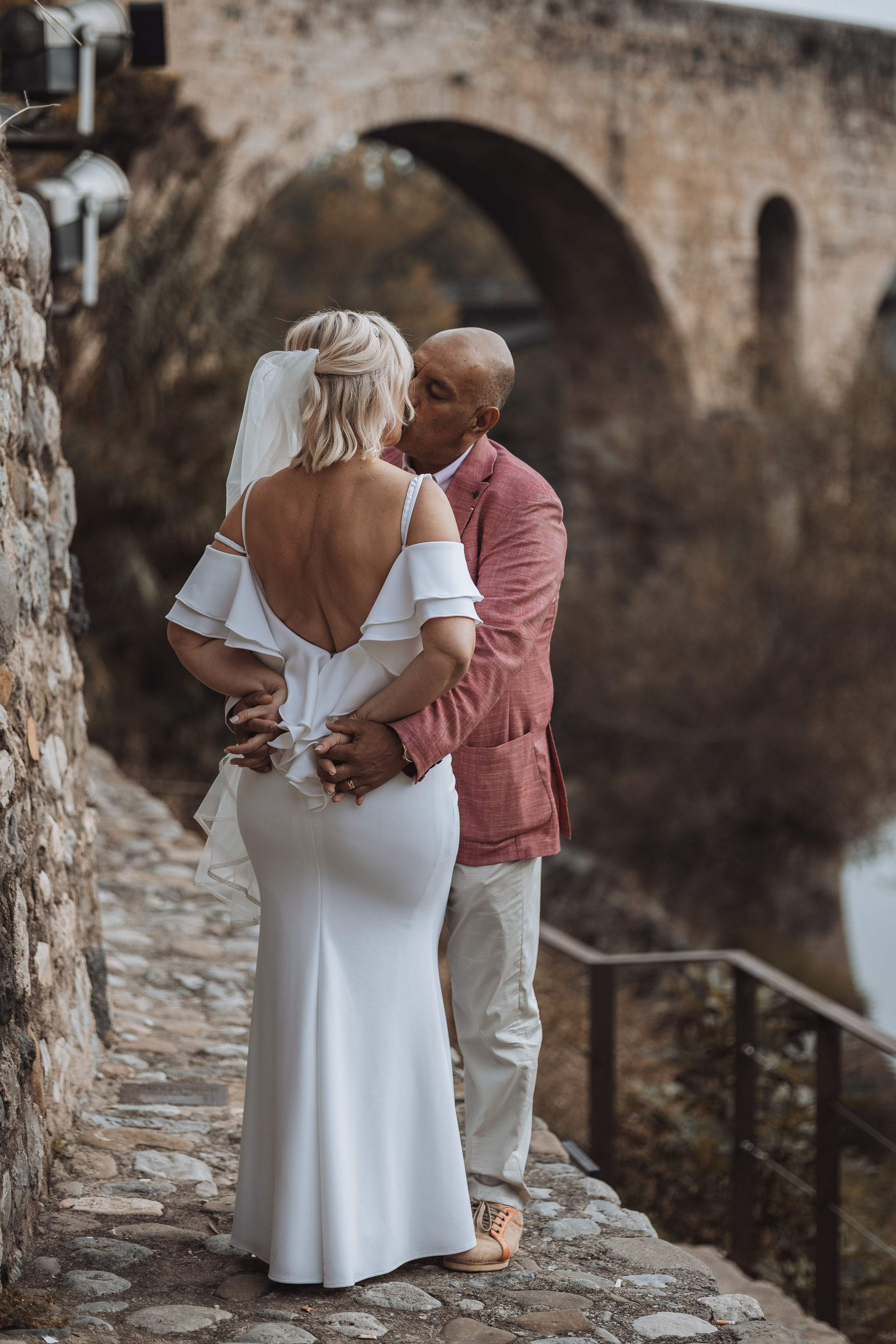 Albina+Kevin, 07.10.2024, Besalú. Fotógrafa de bodas en Cataluña