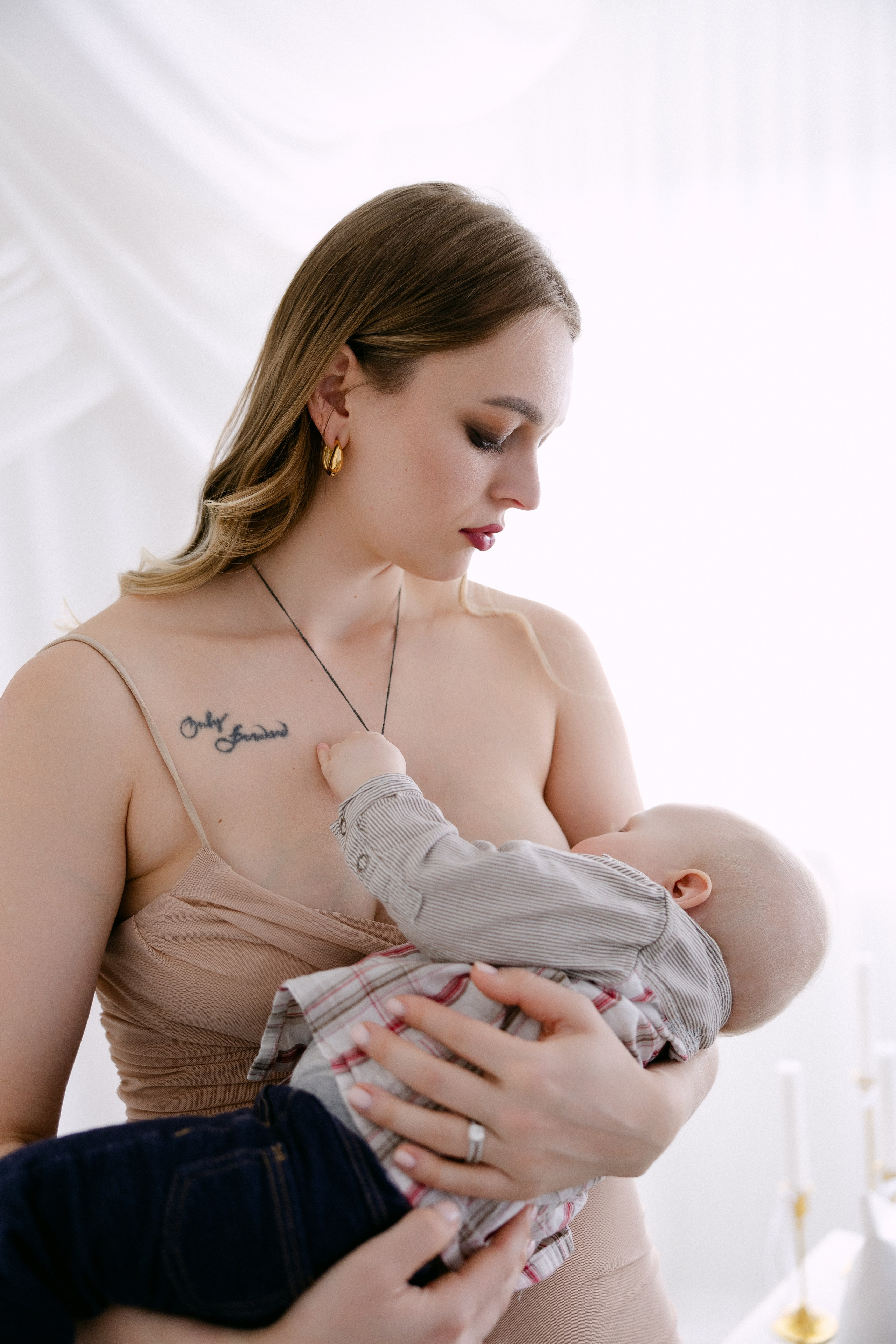 Christmas Family Photoshoot. Photographer Anastasia Nagibina