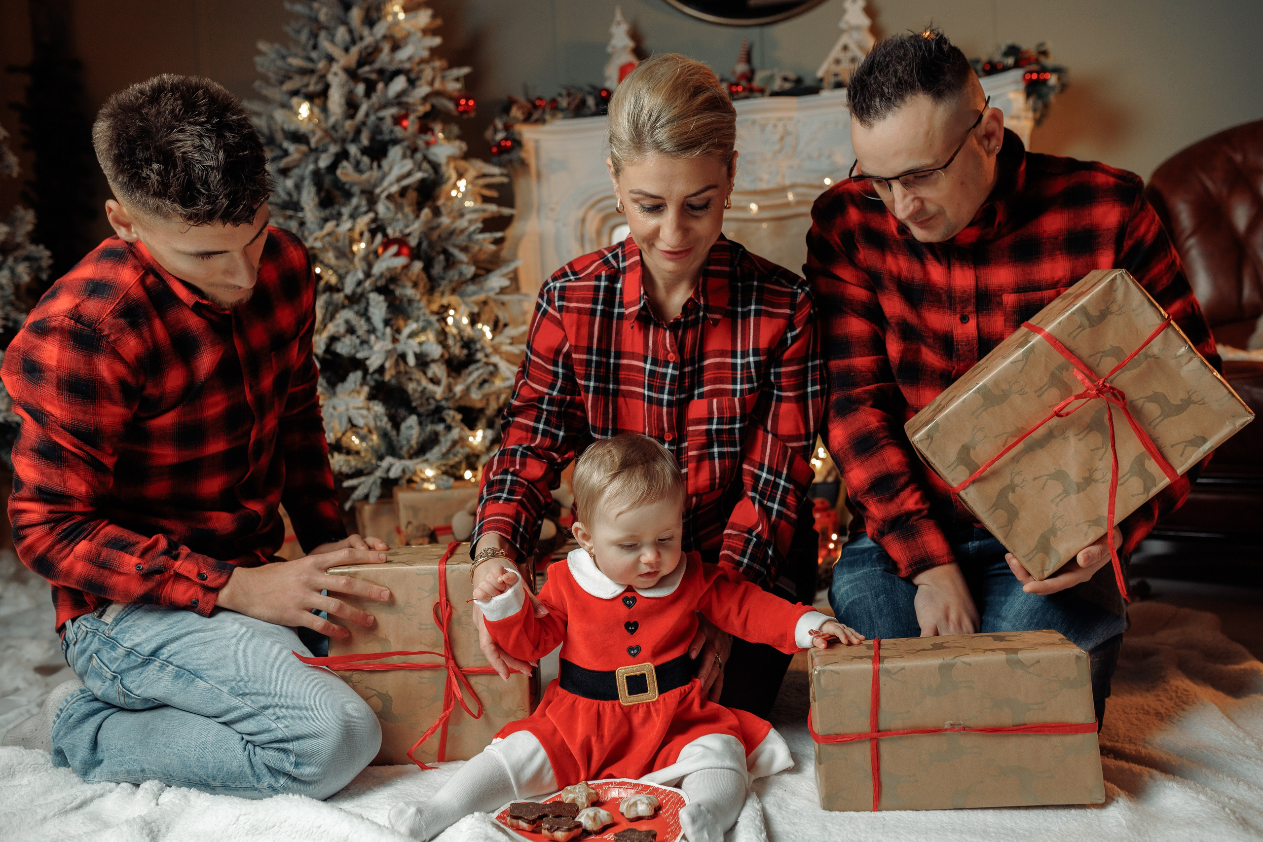 Christmas Time. Https://valeriubriciuc.com/