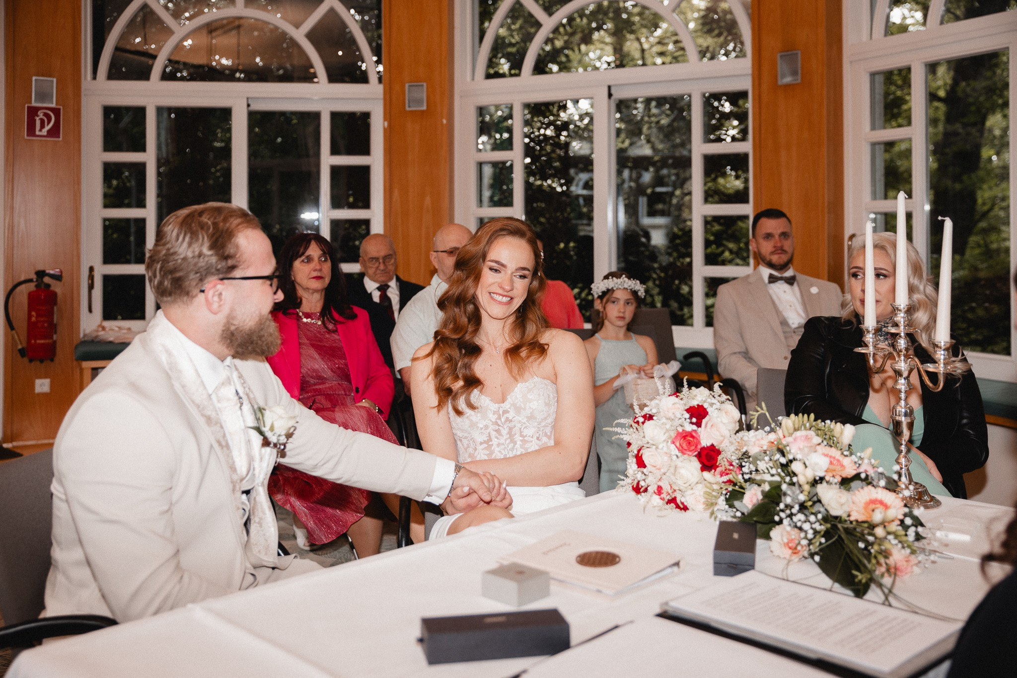 PEGGY & DENNIS | FLETCHER WALDHOTEL NORDRHEIN-WESTFALEN. Photographer in Bochum Dolia Halyna