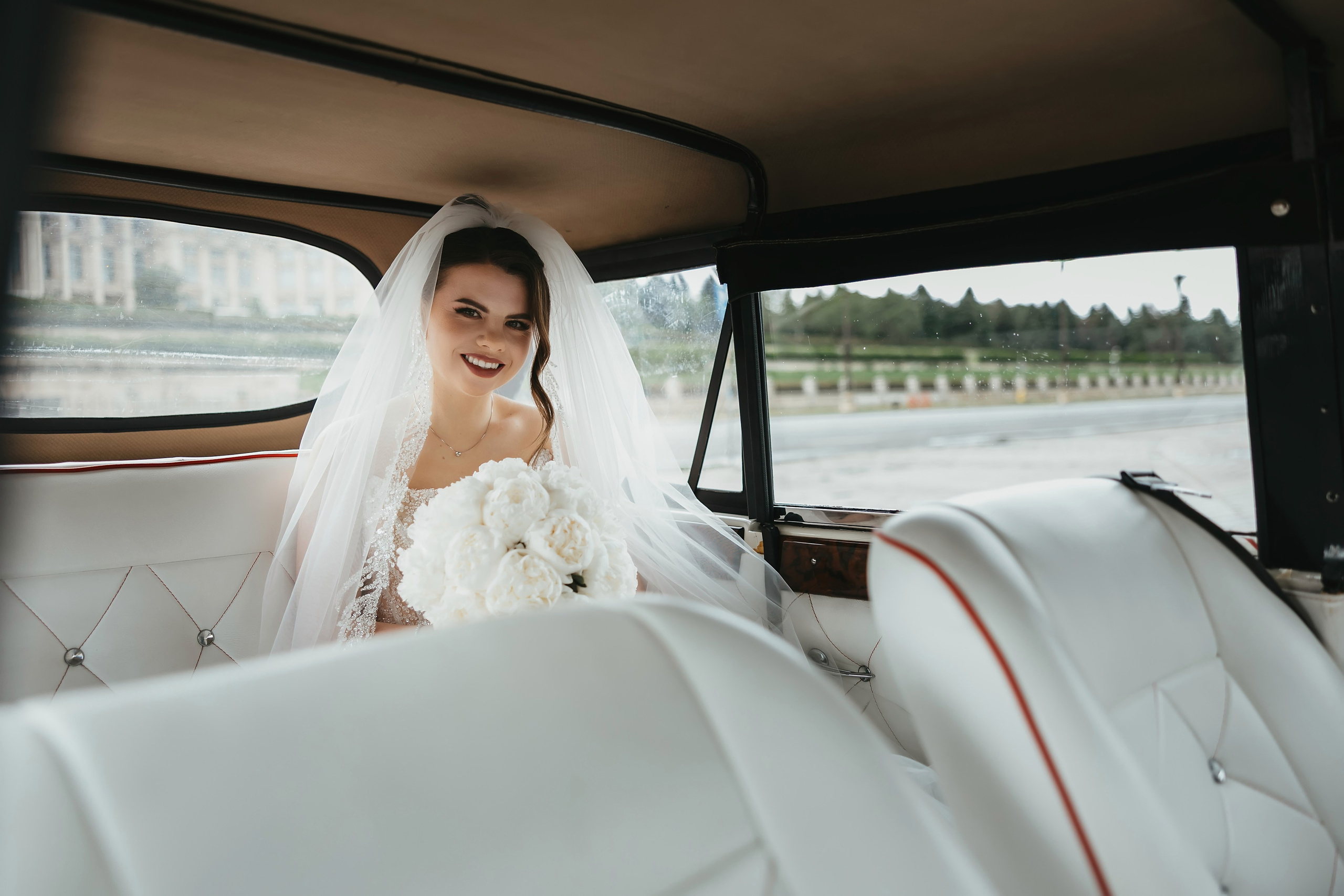 Roxana & Adrian. Romeo Dimache — Wedding photographer in Romania
