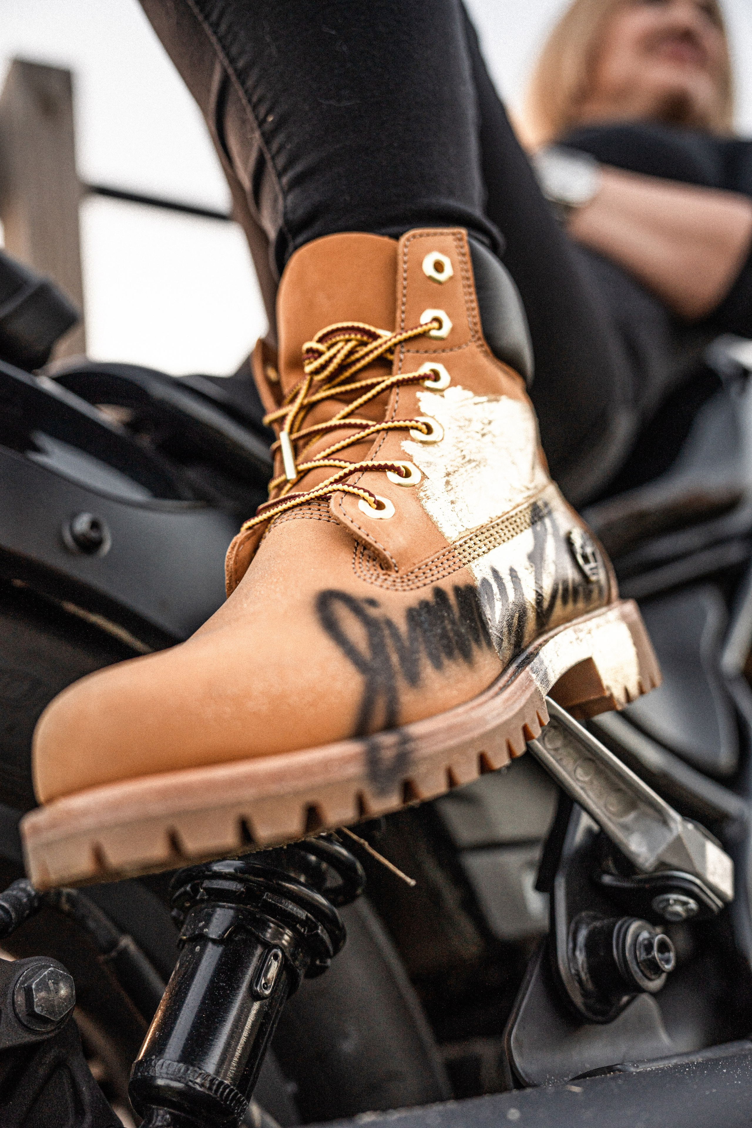 Anna on a Bike. Welcome to my video and photo world!