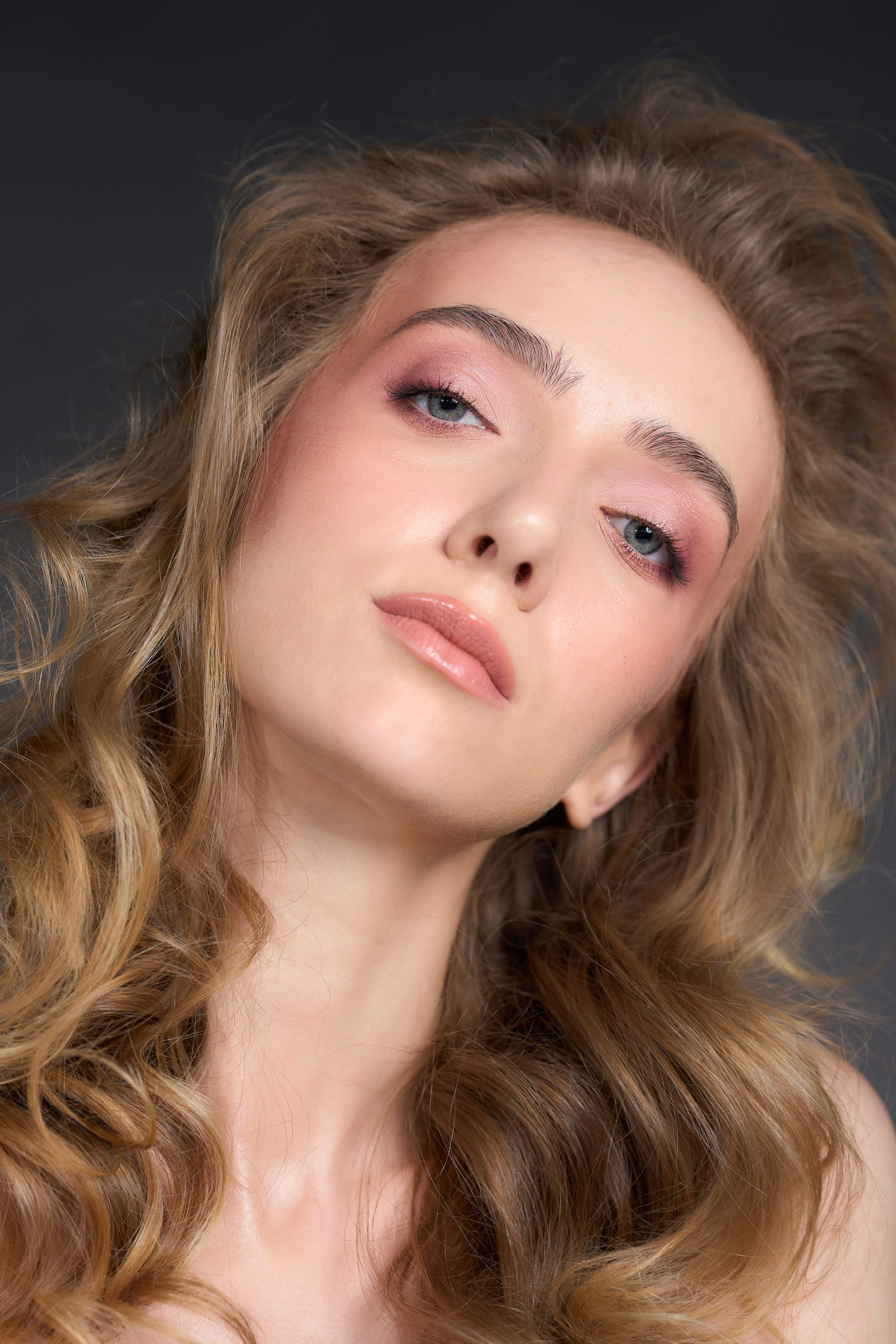 Natalie. Photographer in Dubai
