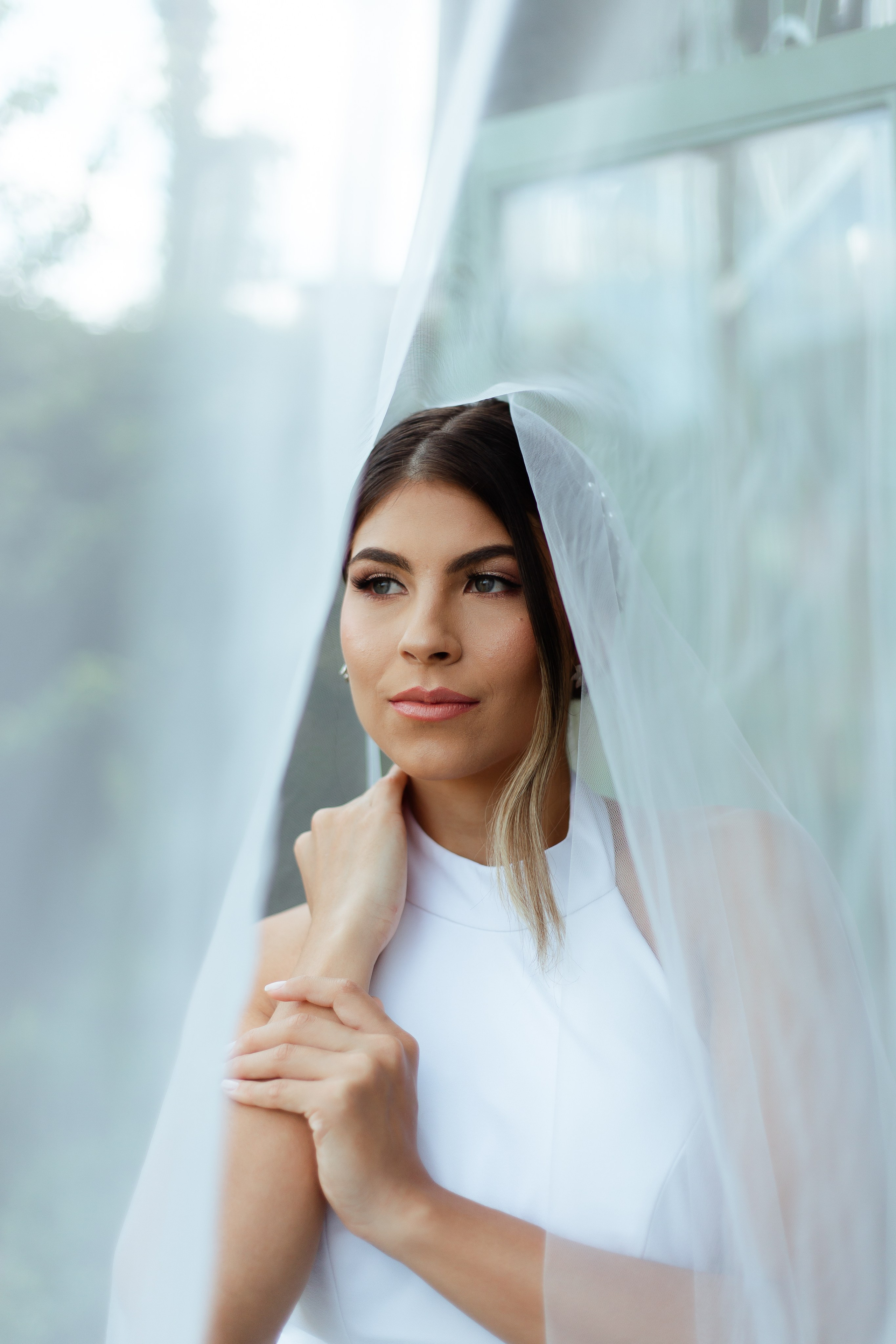 Editorial Noiva (Lírio)