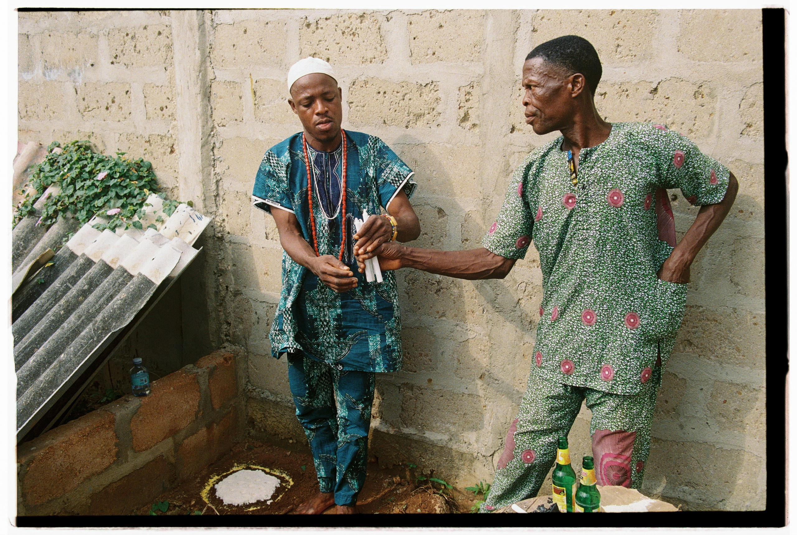 Ojo. A visual practice of being-with