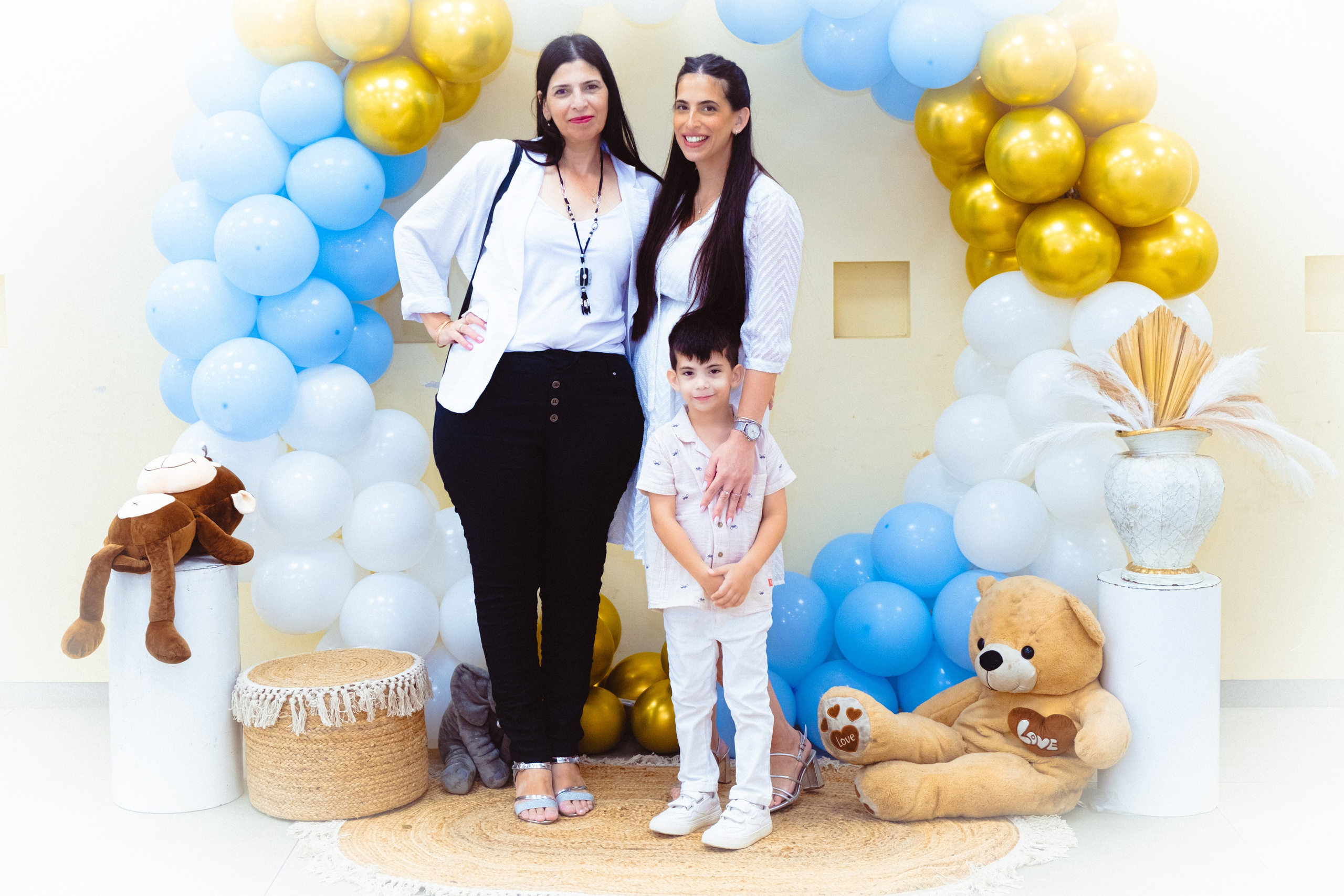 MEITAL & FAMILY. Middle East Photo Agency — Photography & Event Magnets — סוכנות צילום והדפסת מגנטים לאירועים