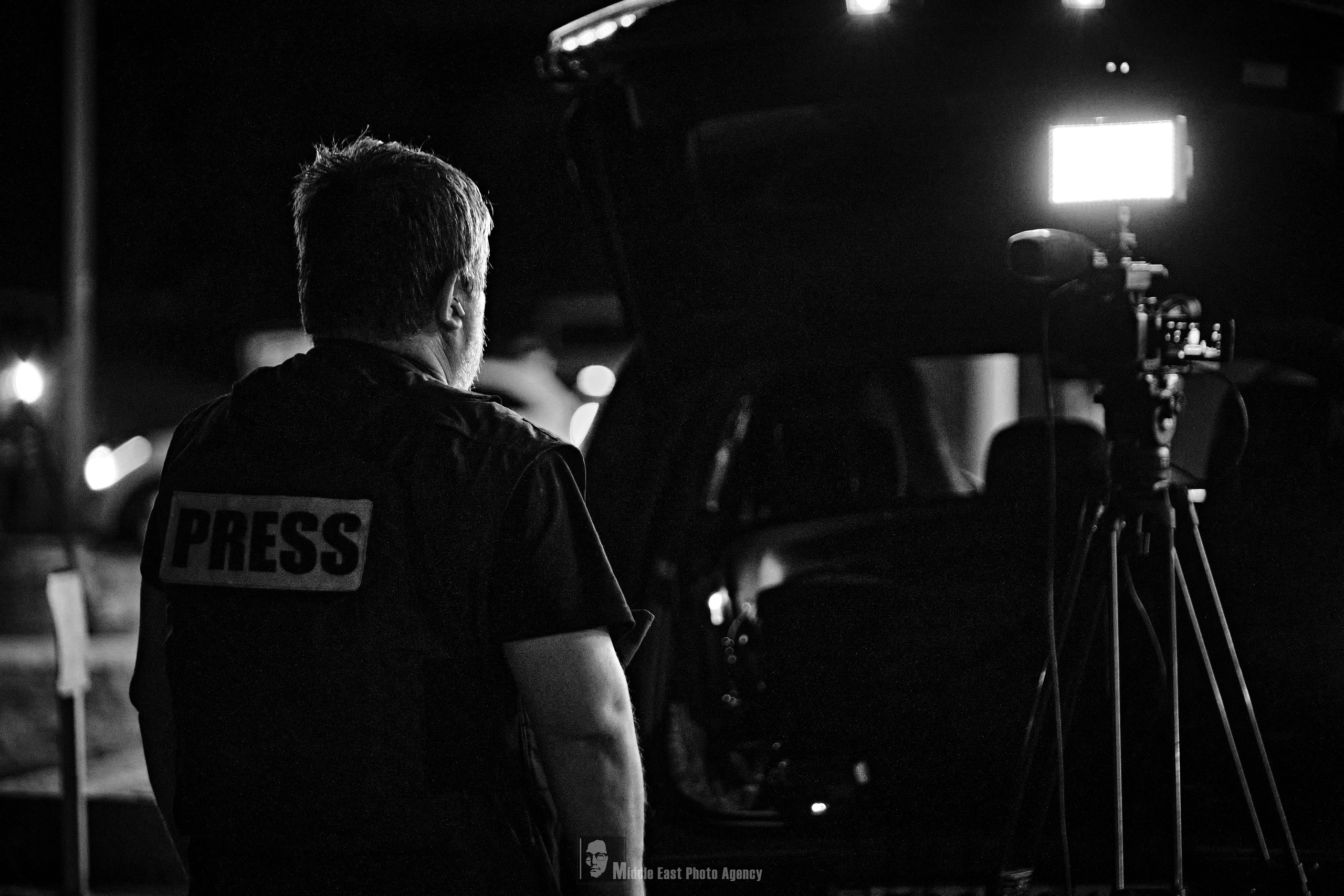 Photography: Sergei Grankin on Channel 9 – Maxim Polak. Middle East Photo Agency — Photography & Event Magnets — סוכנות צילום והדפסת מגנטים לאירועים