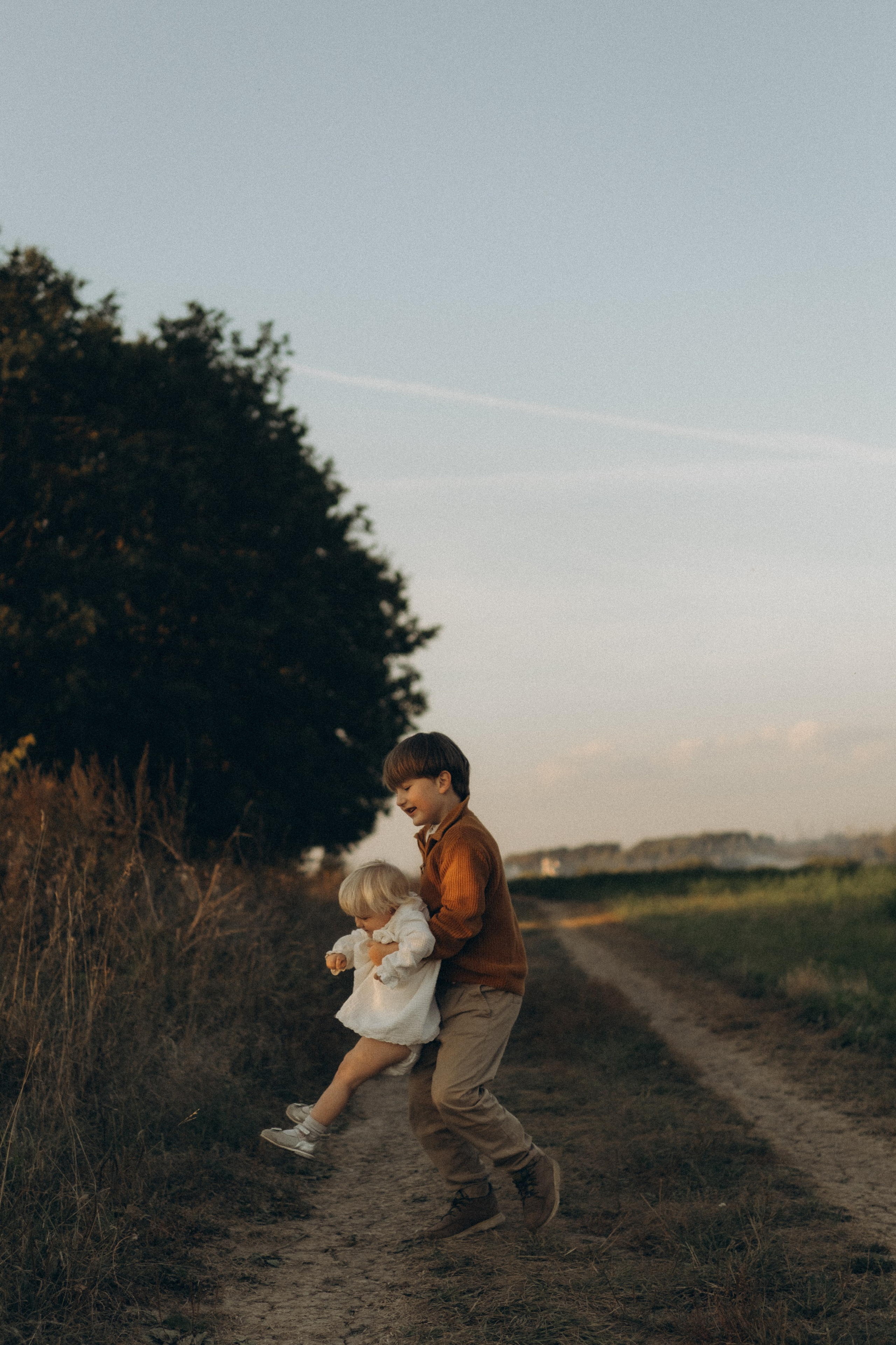 Autumn Story. Lens Captures Life