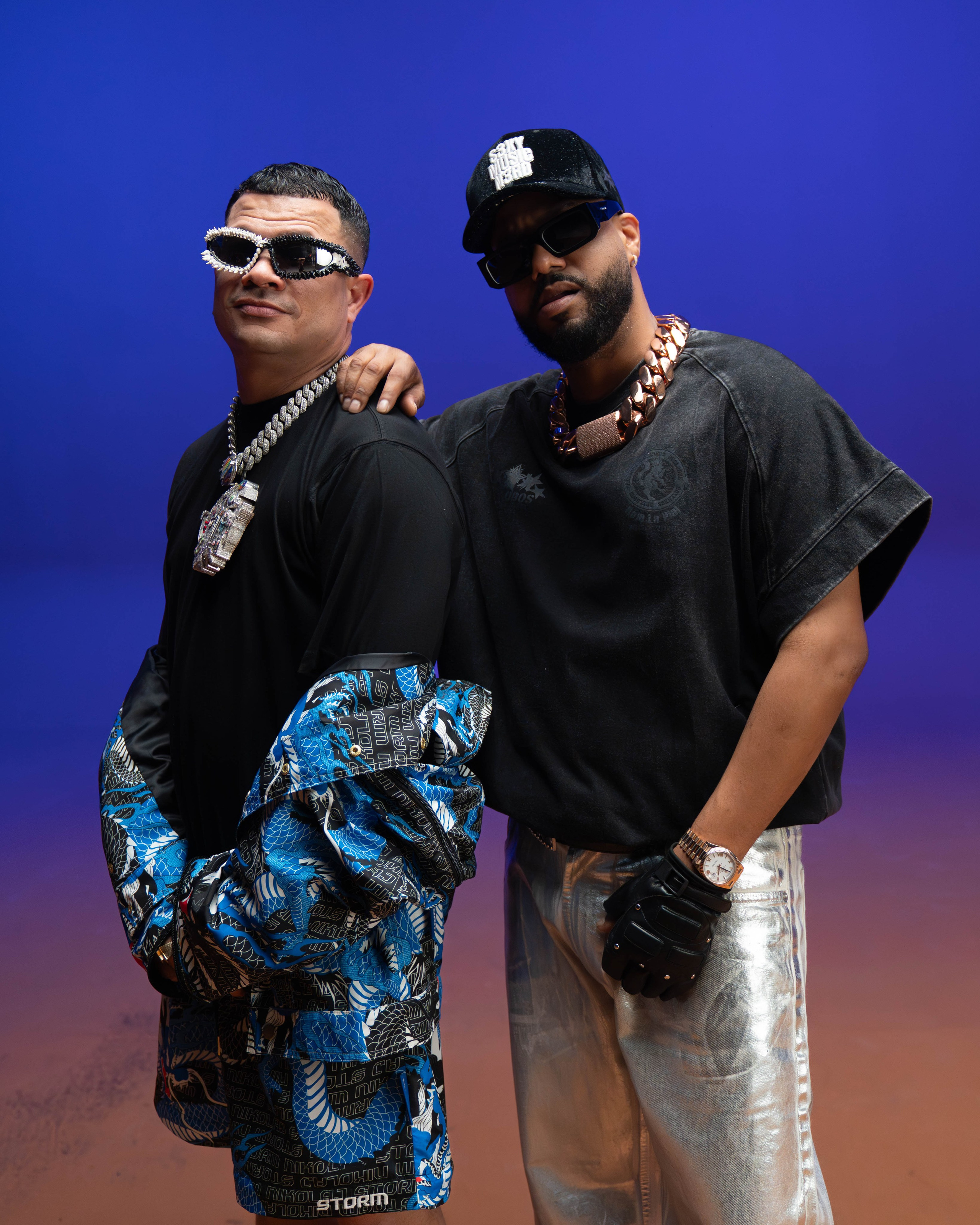 JOWELL & RANDY. DEYA BELTRAN Maquilladora, fotógrafa y vídeos