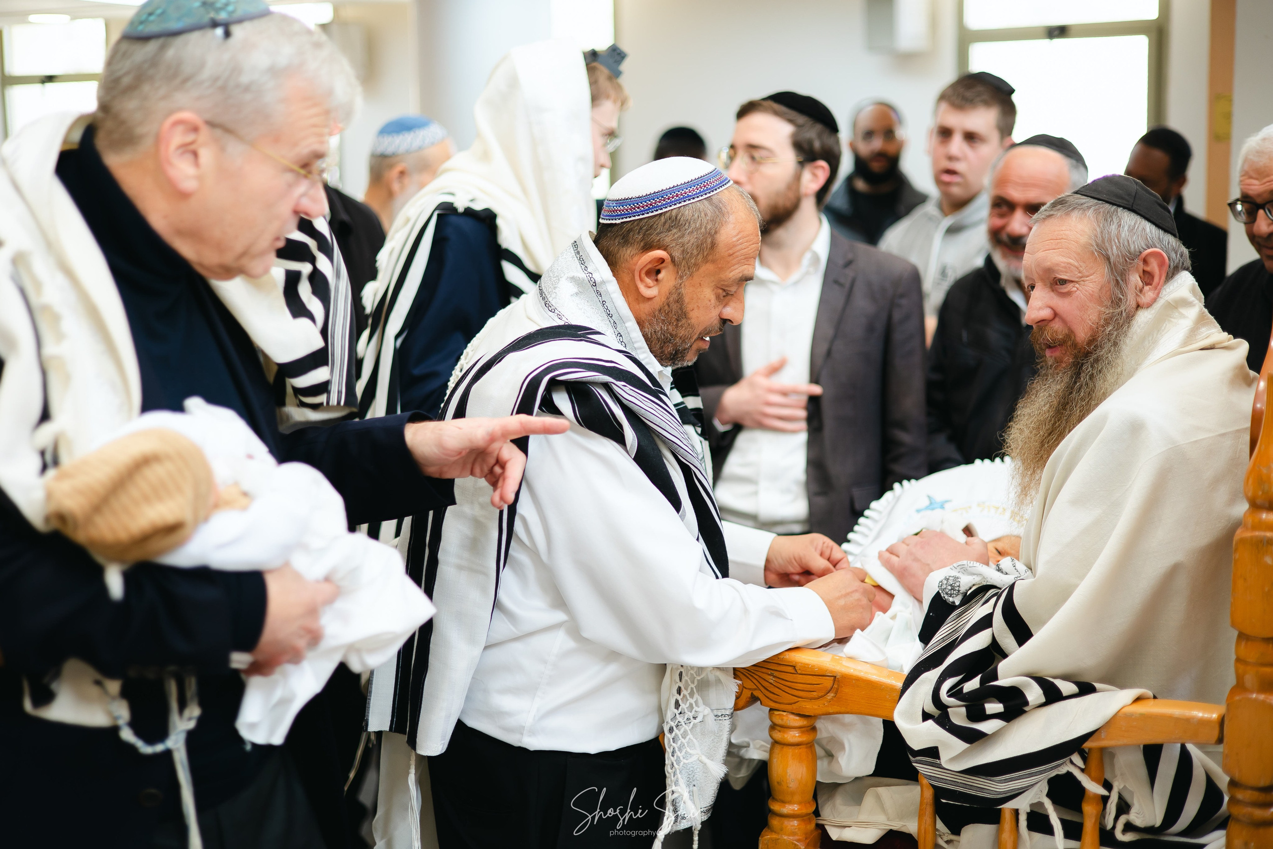 BRIT TWINS. Https://shi-photo.com/