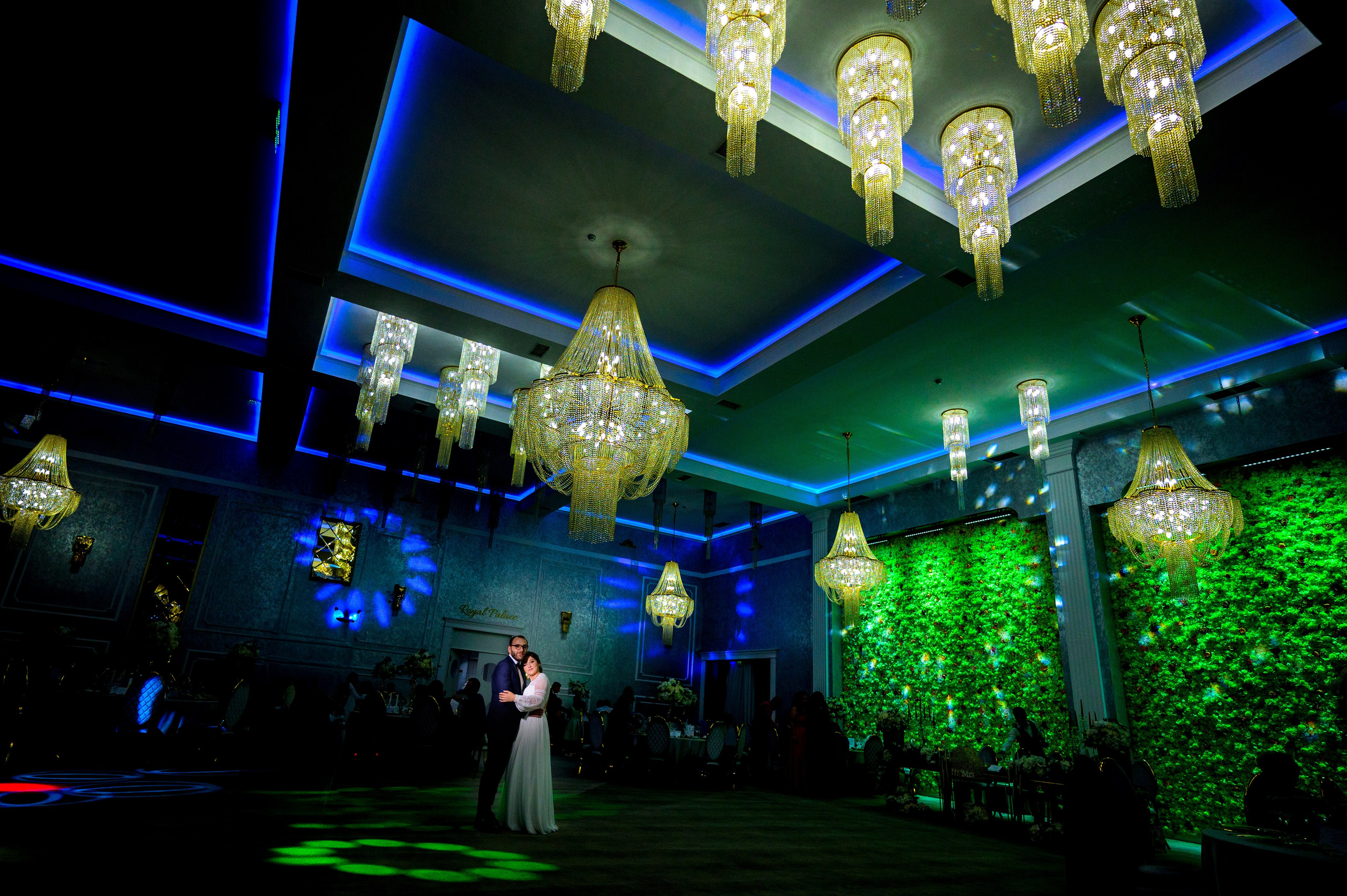 Galerie foto nuntă — Fotograf de eveniment Cătălin Lazăr. Cătălin Lazăr Photography — Fotografie de nuntă și evenimente premium în România și Europa