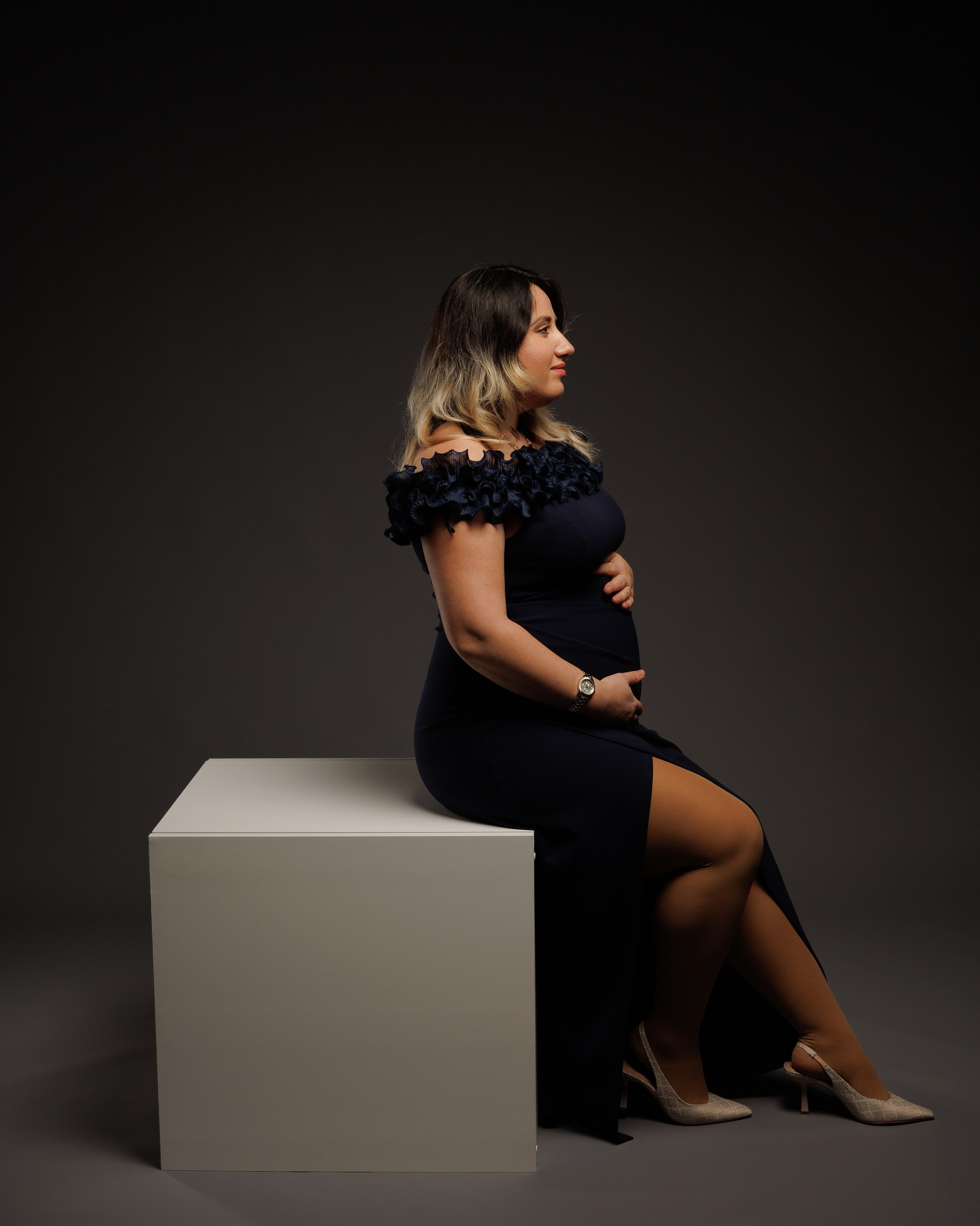 Maternity. Https://valeriubriciuc.com/