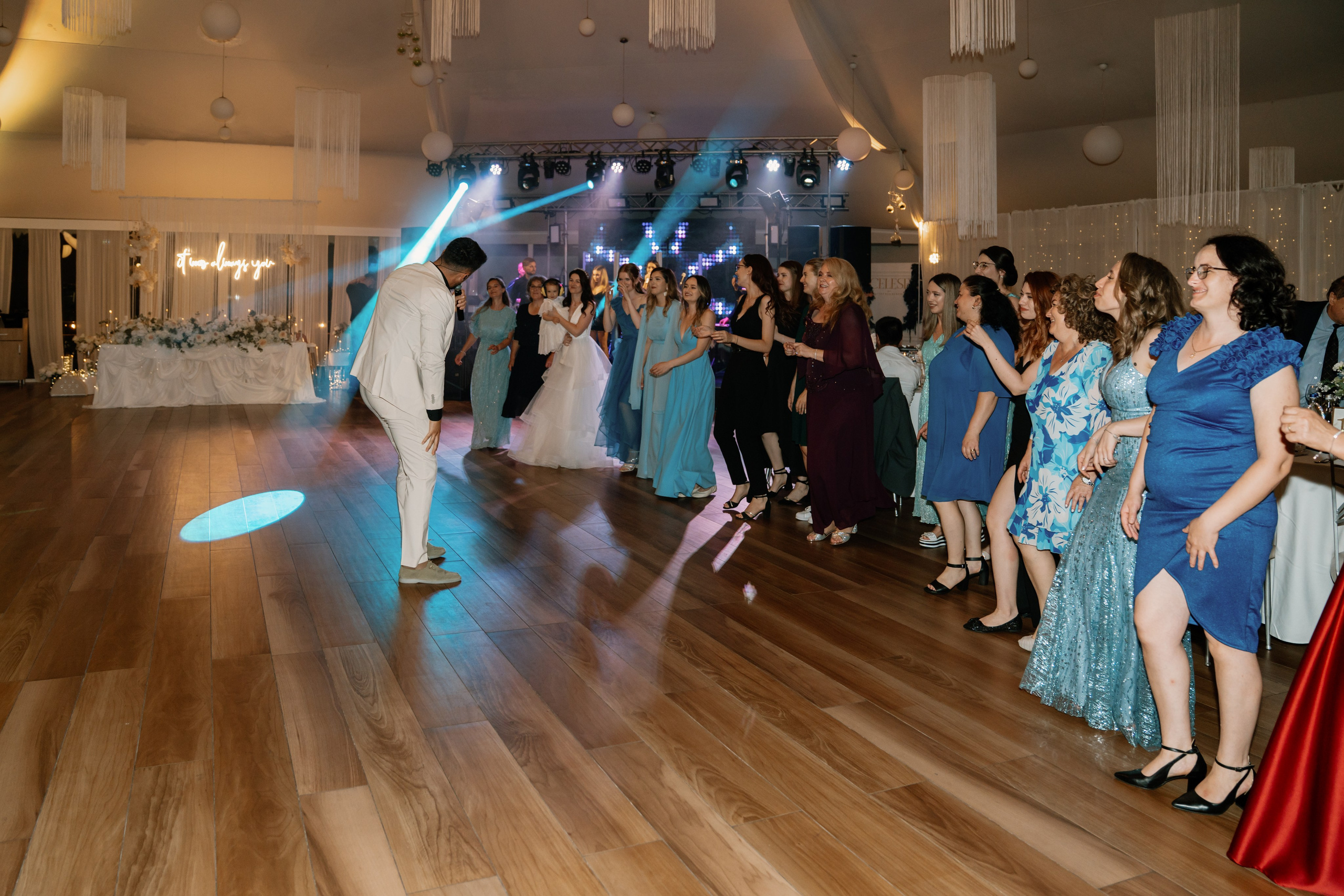 Gabriela & Dragos. Gabrielacojocariu.com