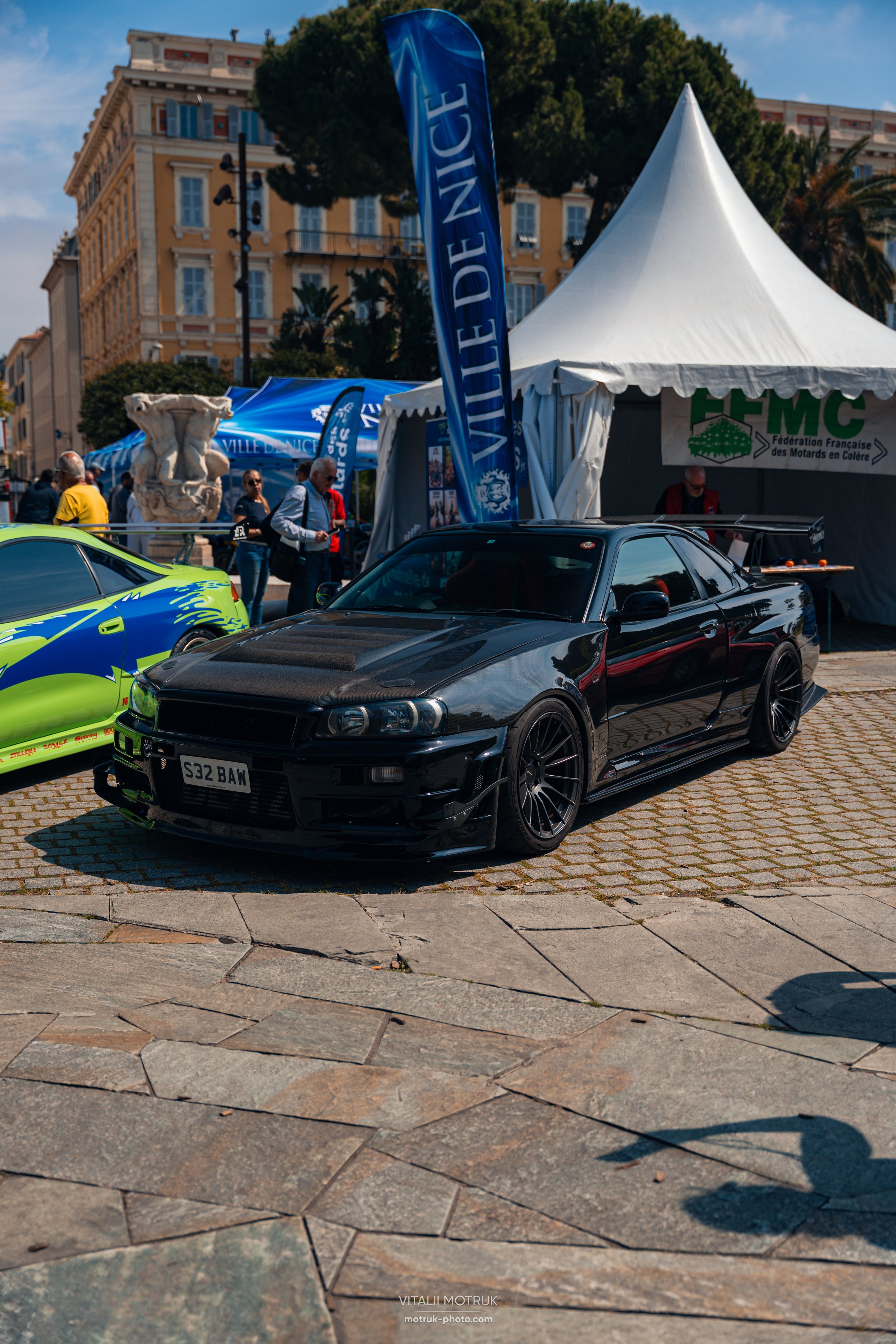 Legends de Nice. Photographe de voitures à Paris — Vitalii Motruk