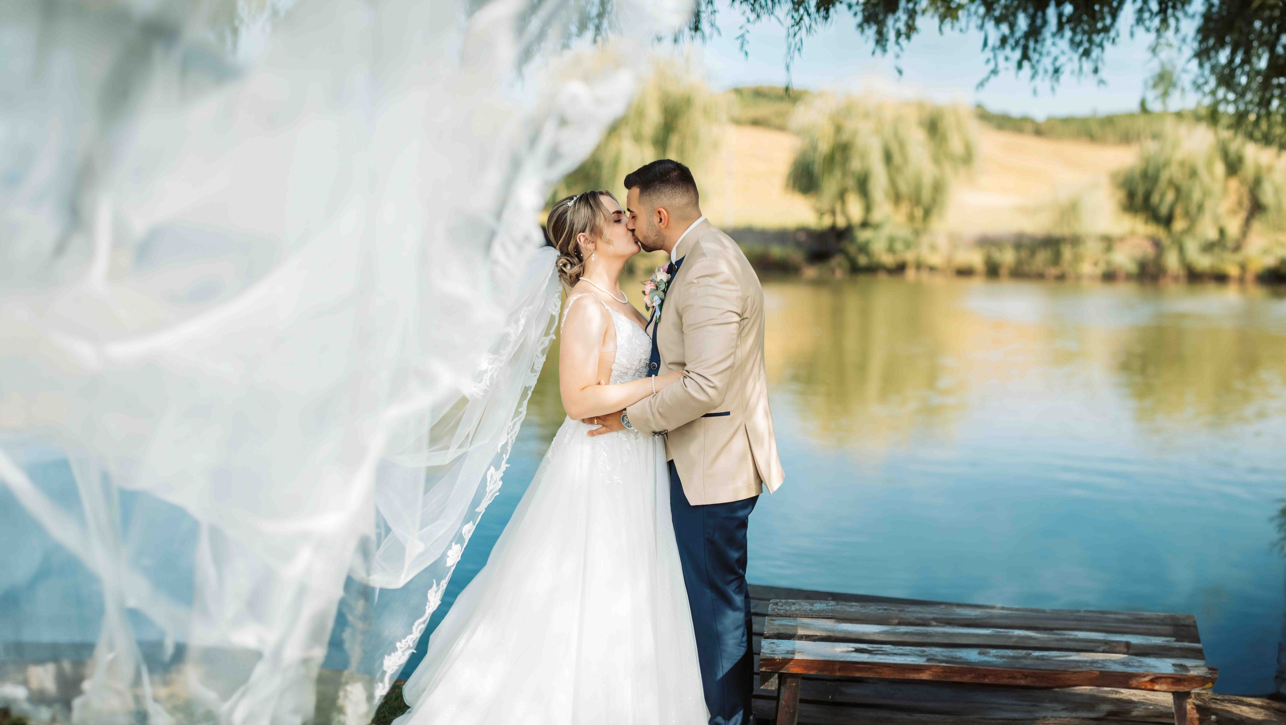 Diana & Lorand. Contrast Studio