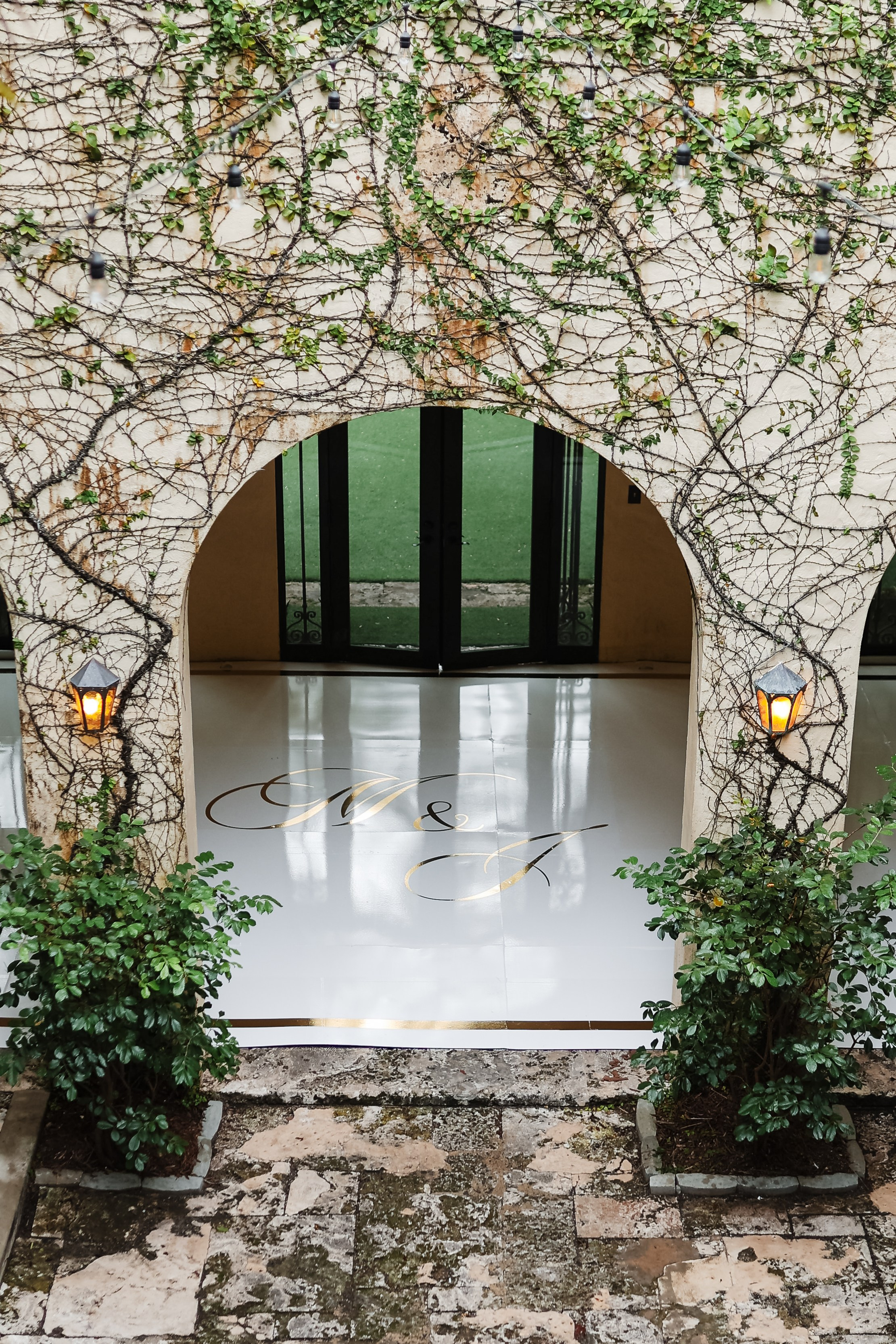 Classic Elegance Meets Modern Love | Martha & Julius at Villa Woodbine. YES I DO PRODUCTION — Wedding photography&videography