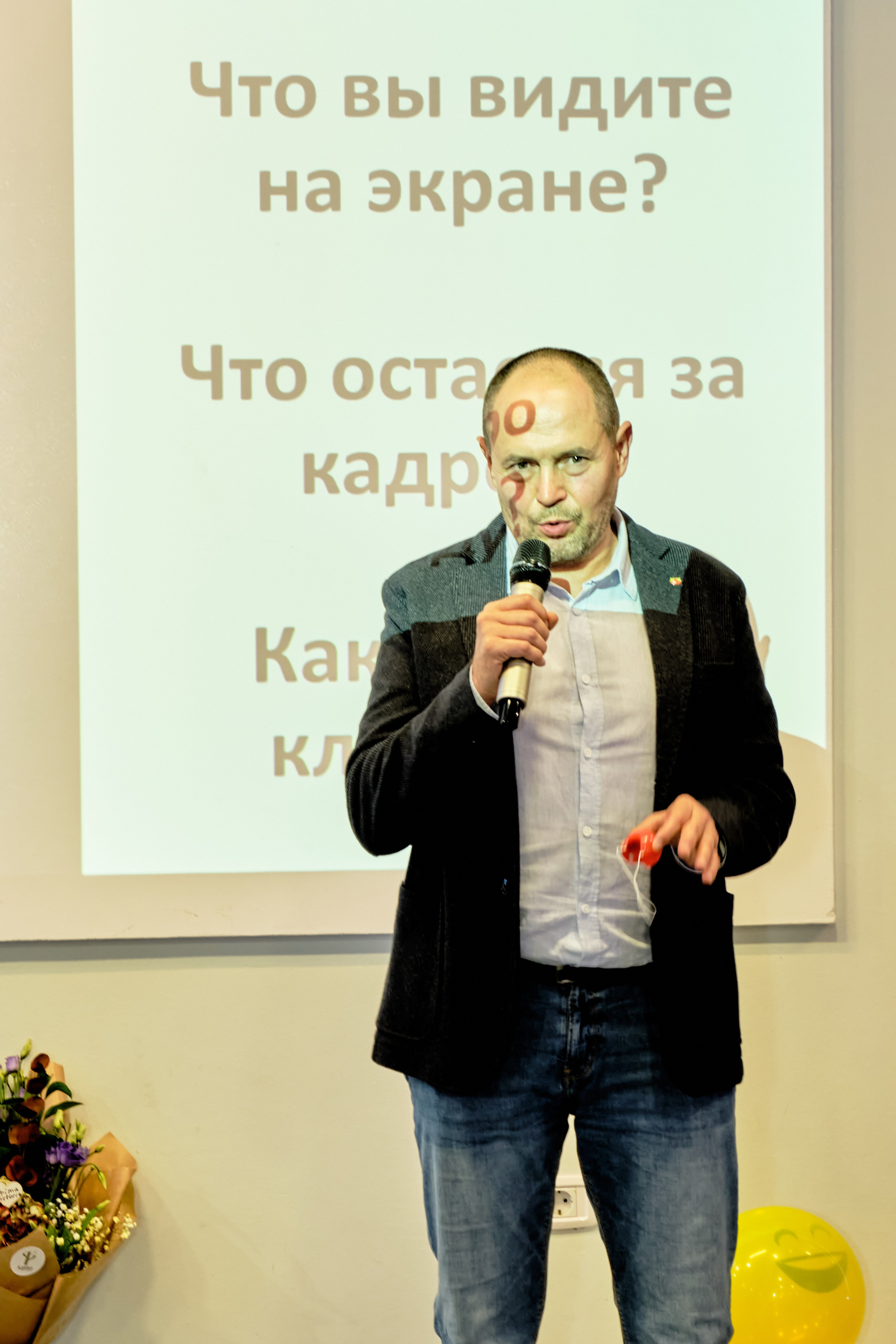 Фоторепортаж з благодійного Новорічного балу у Чорногорії. Портретний фотограф Альона Новгородцева