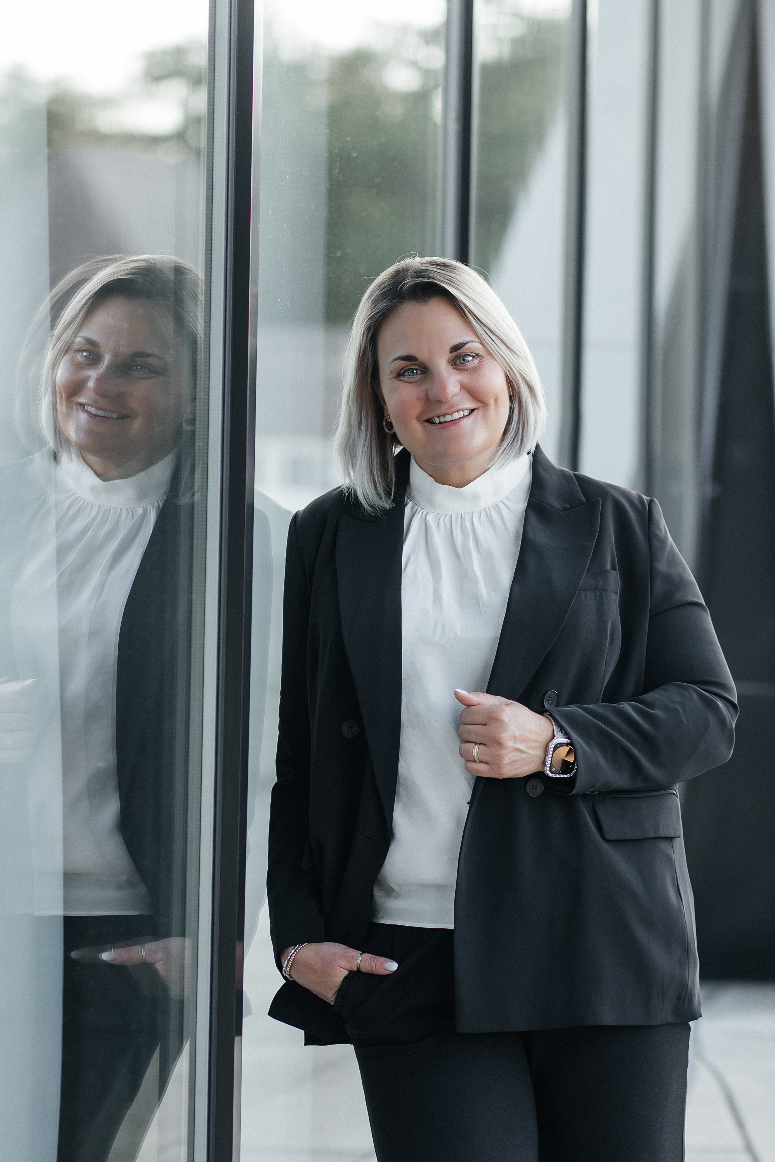 Bewerbungsfoto. Fotografin Heidenheim / Newborn, Babybauch & Familie - Nadine Schmalz