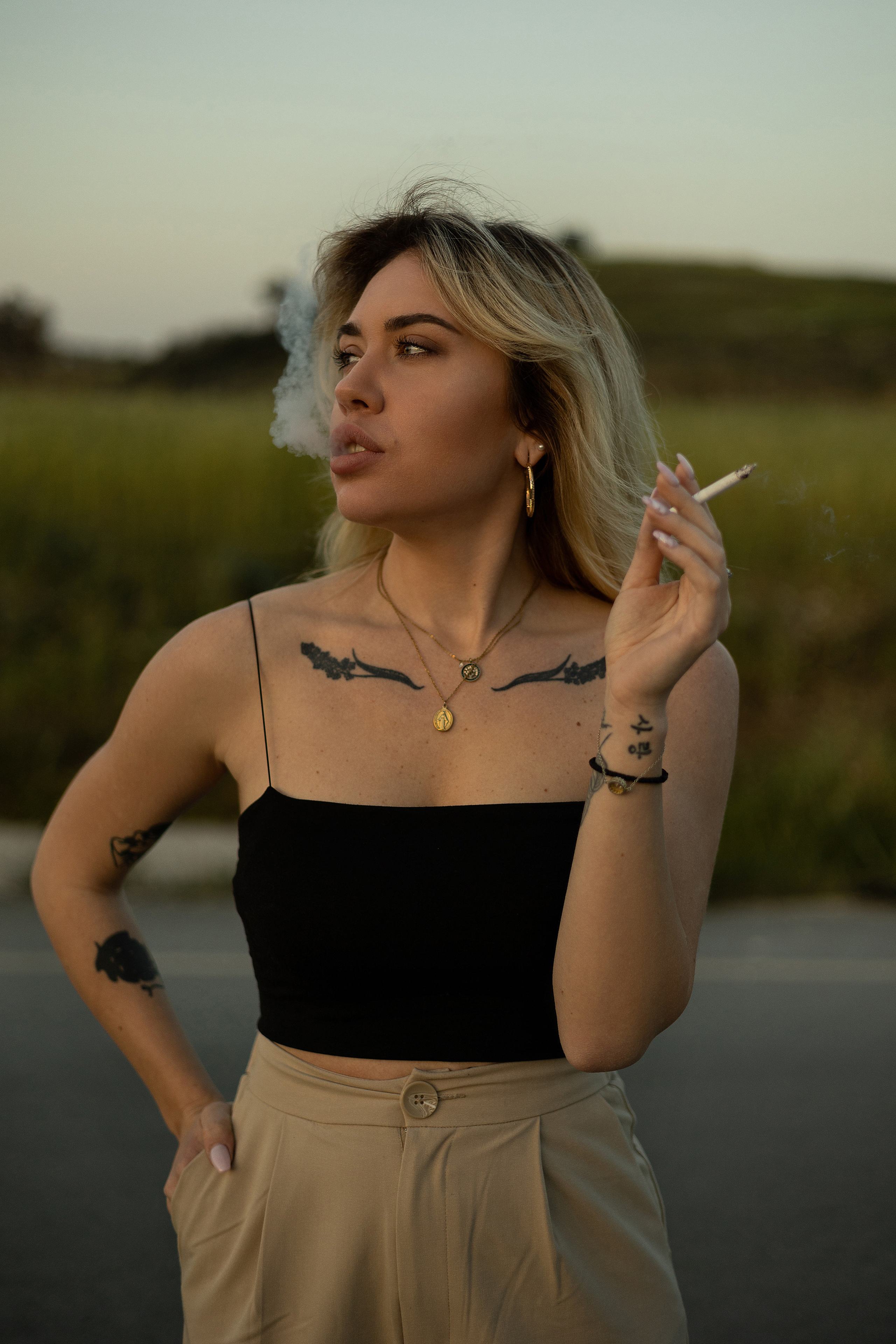 Cinematic Road Portraits — Woman in Trench Coat at Sunset. Kristina Kozheltsova- Soulful Portrait&Lifestyle&Love Story Photographer in Leipzig, Germany