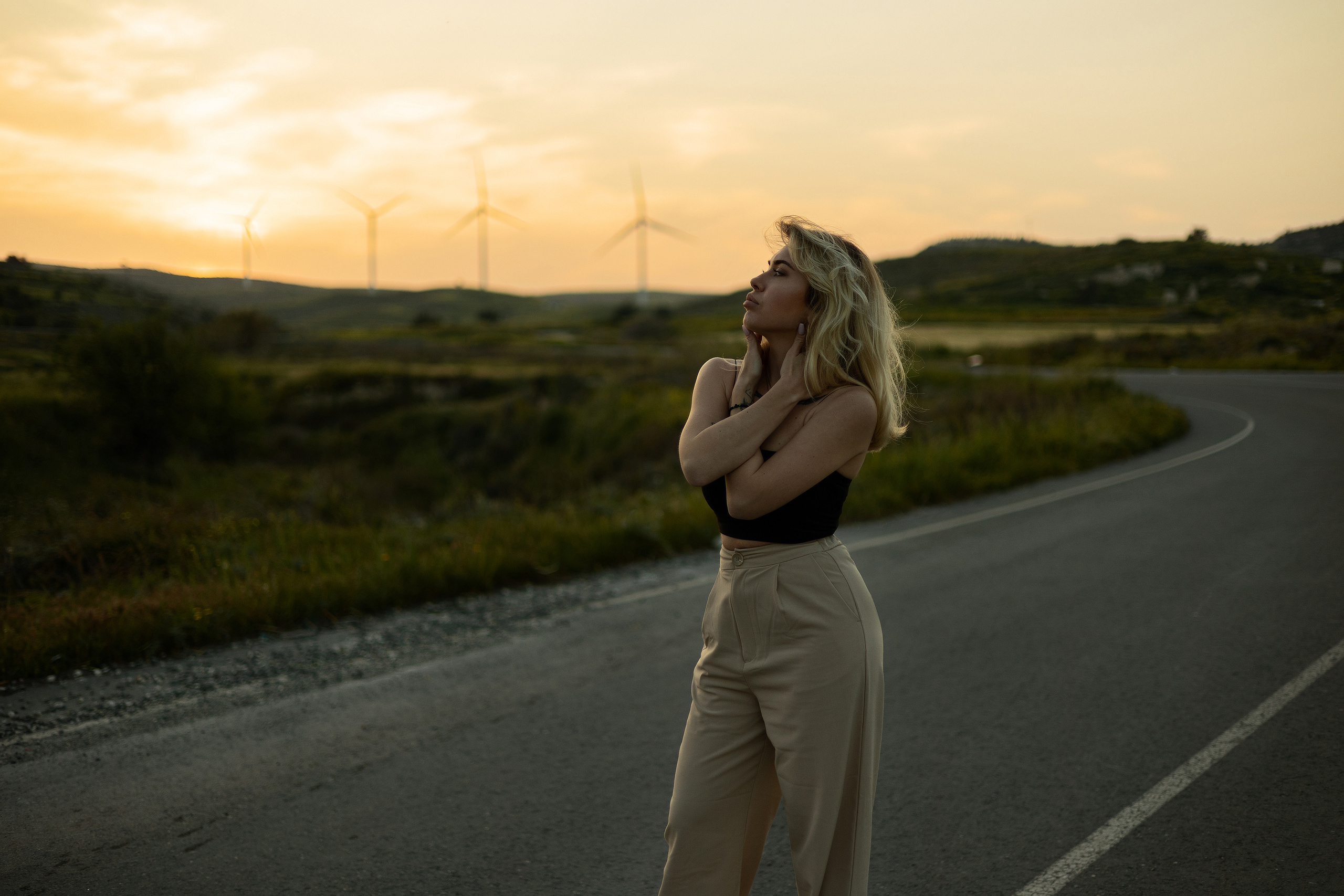 Cinematic Road Portraits — Woman in Trench Coat at Sunset. Kristina Kozheltsova- Soulful Portrait&Lifestyle&Love Story Photographer in Leipzig, Germany